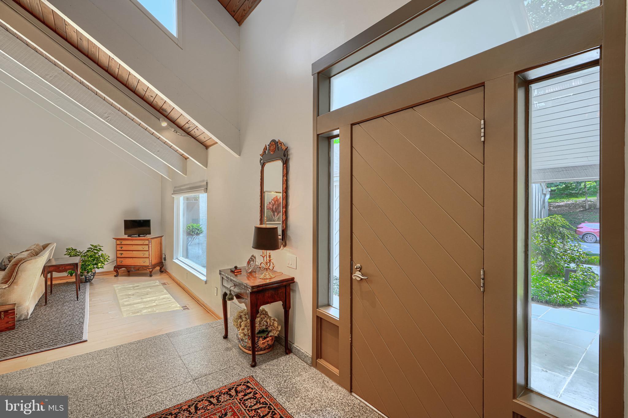 ROCKLAND - Residential