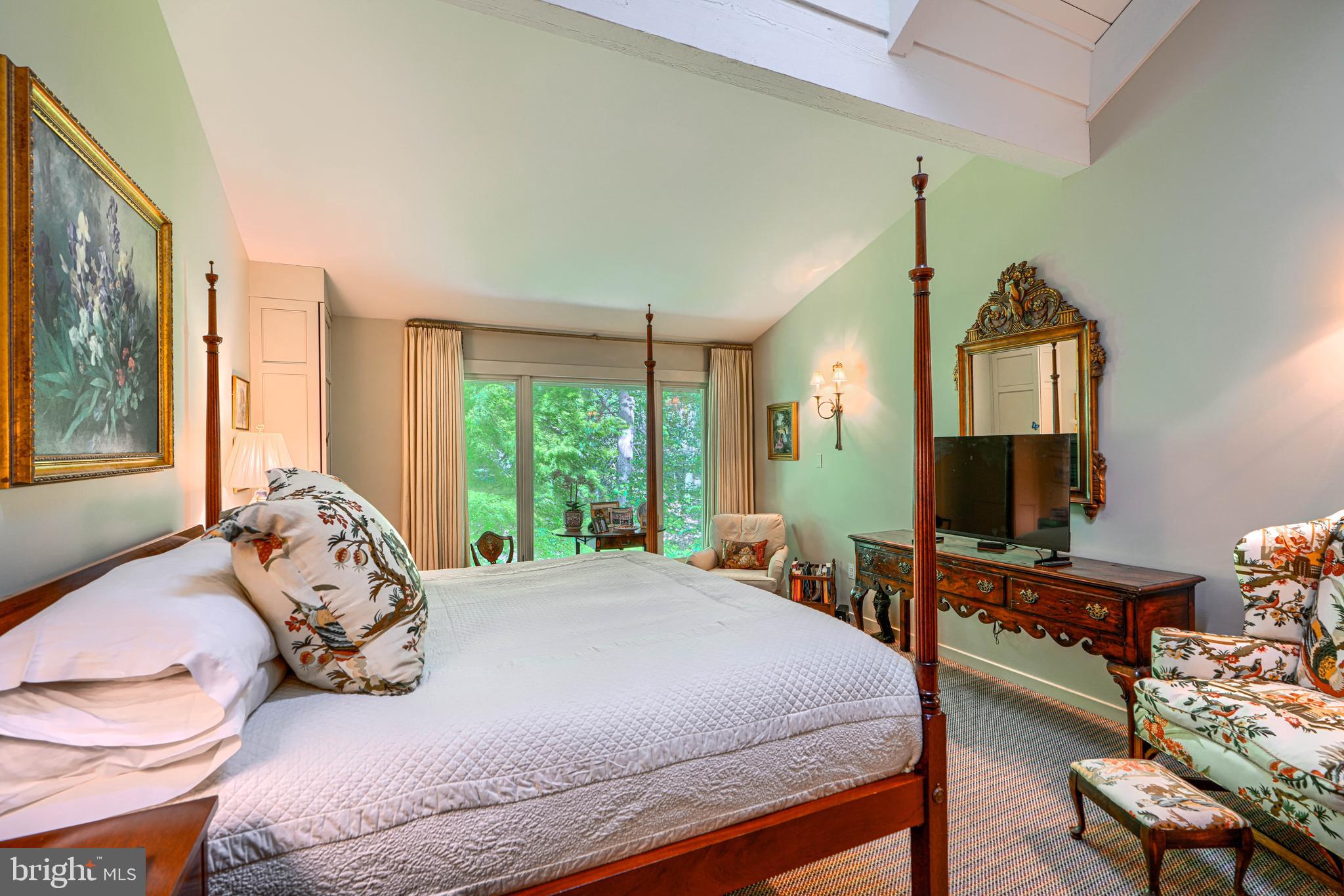ROCKLAND - Residential