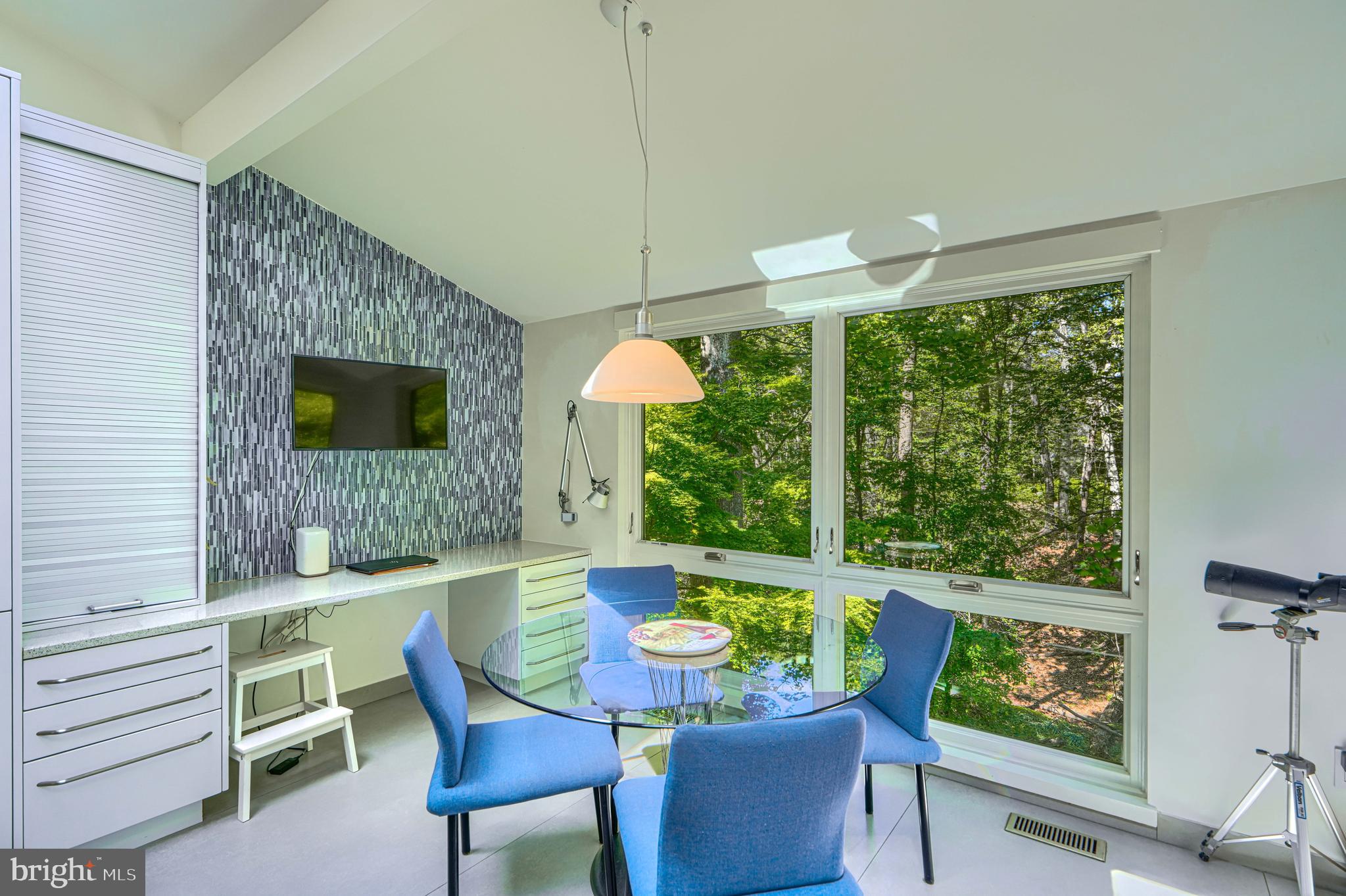 ROCKLAND - Residential