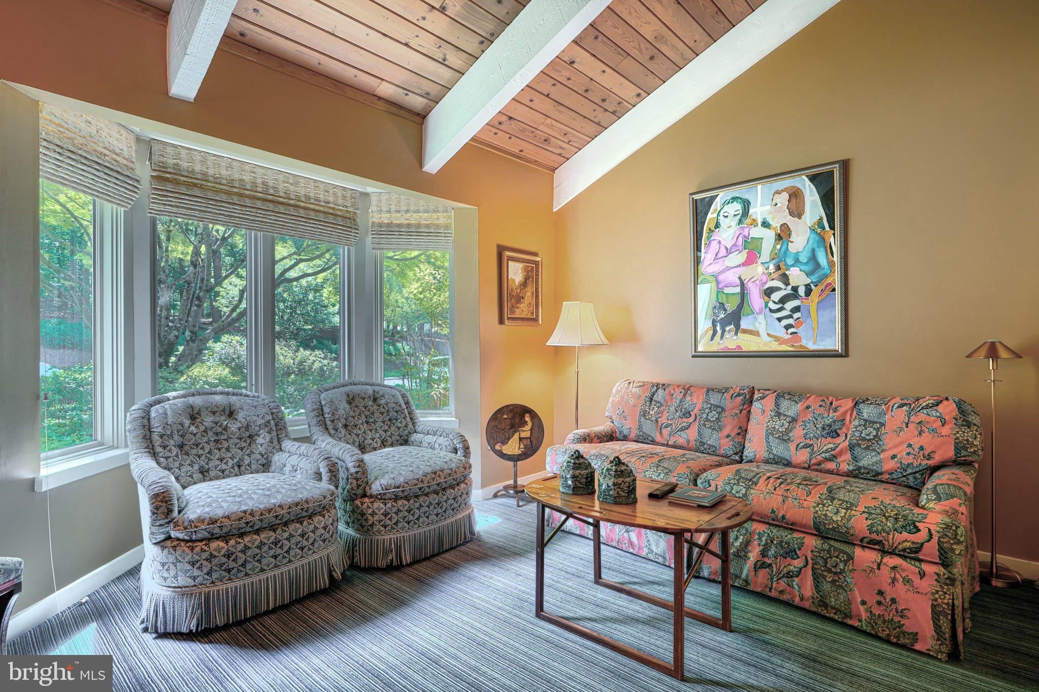 ROCKLAND - Residential