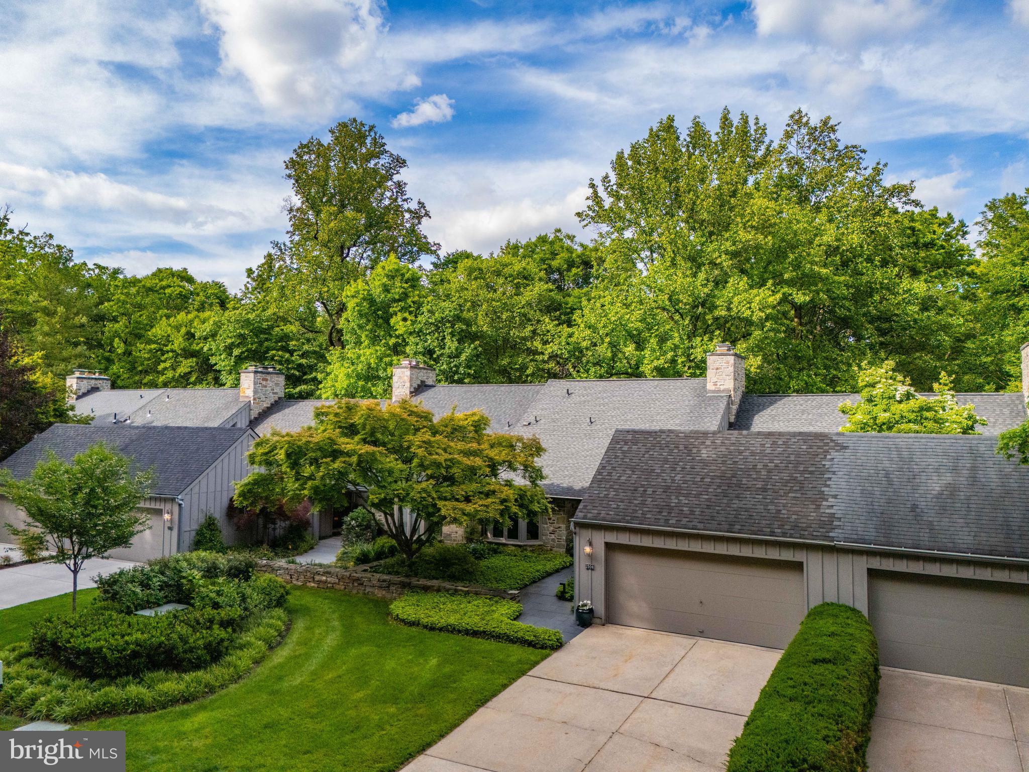 ROCKLAND - Residential
