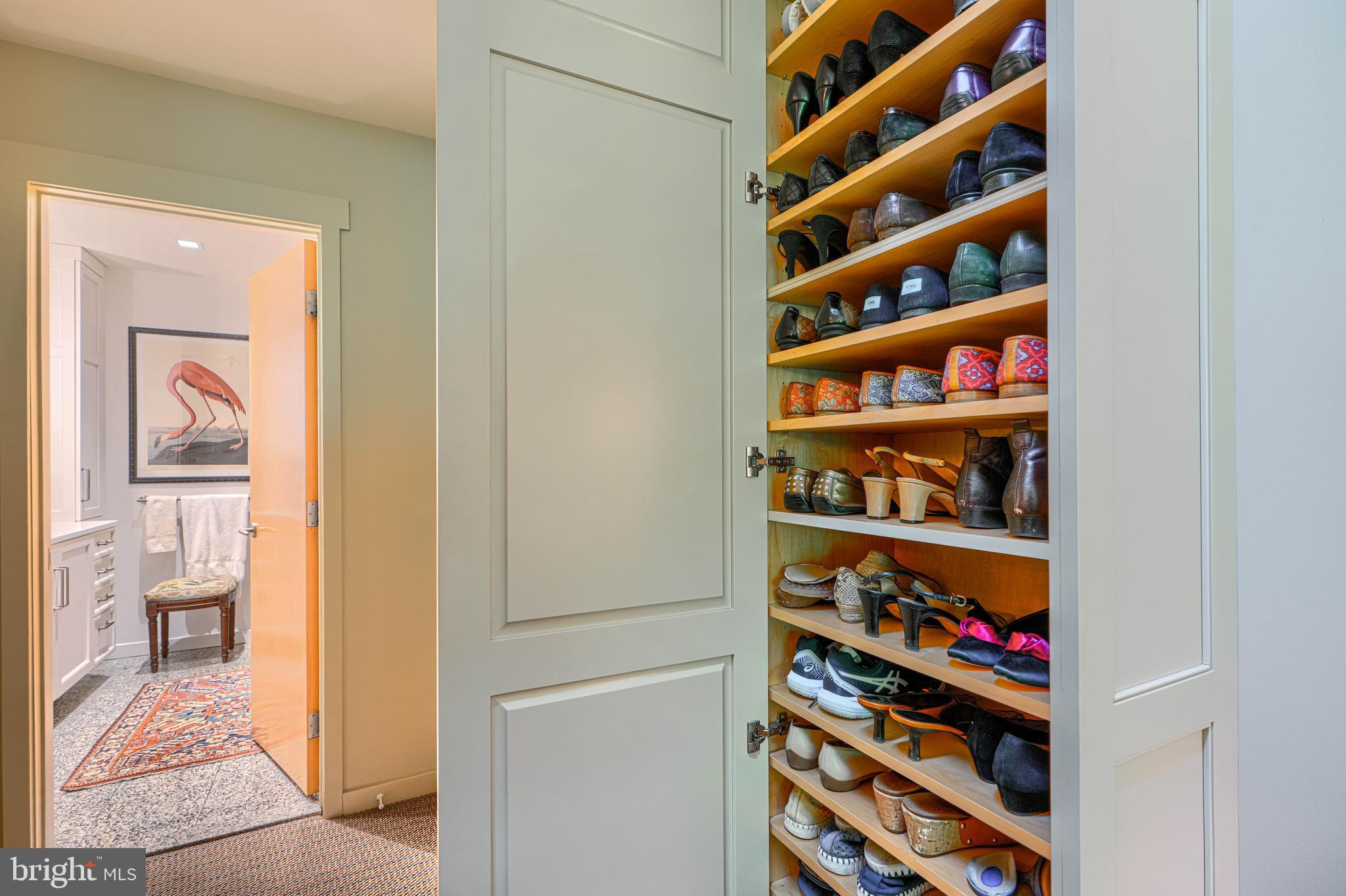 ROCKLAND - Residential