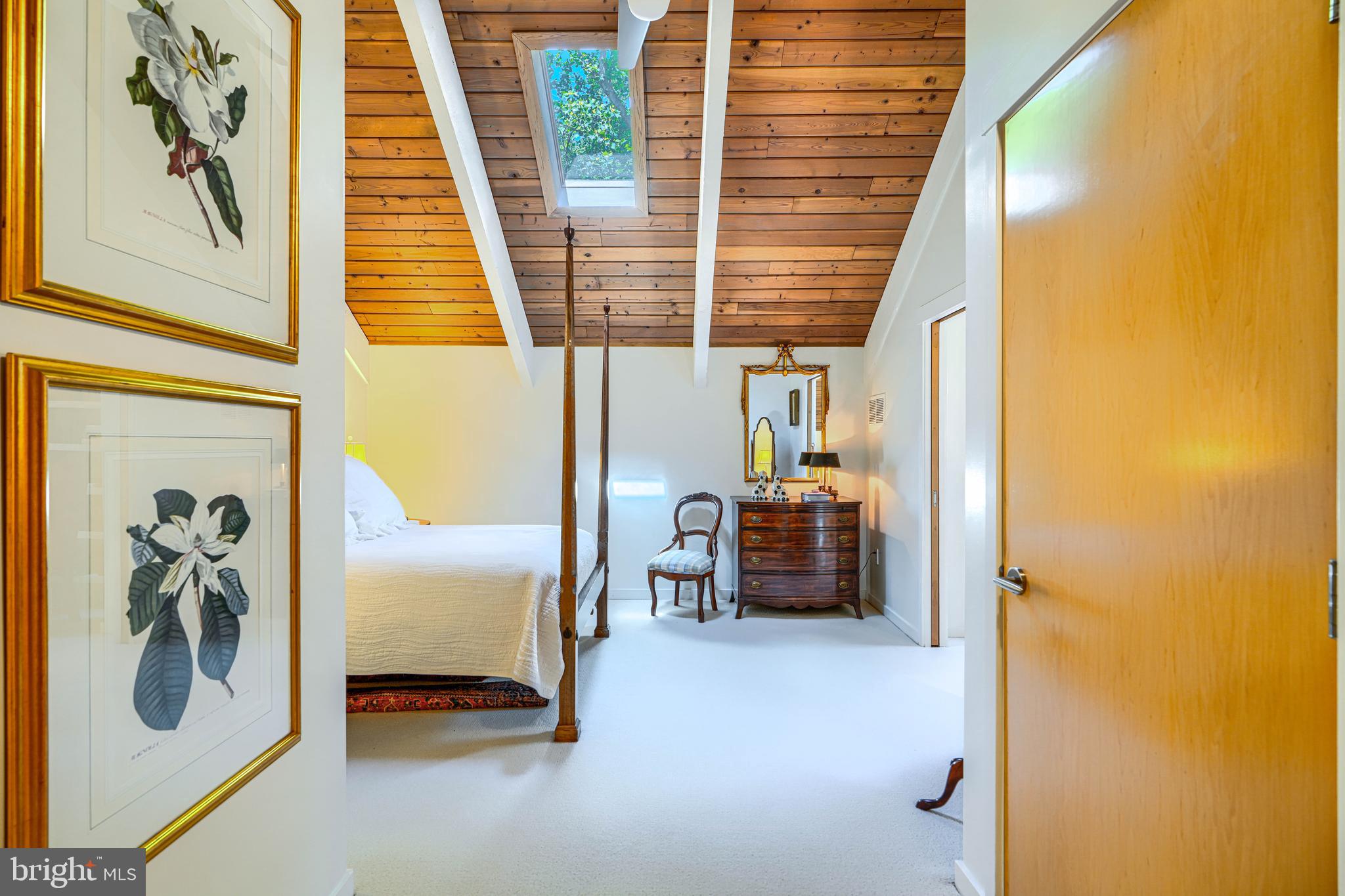 ROCKLAND - Residential