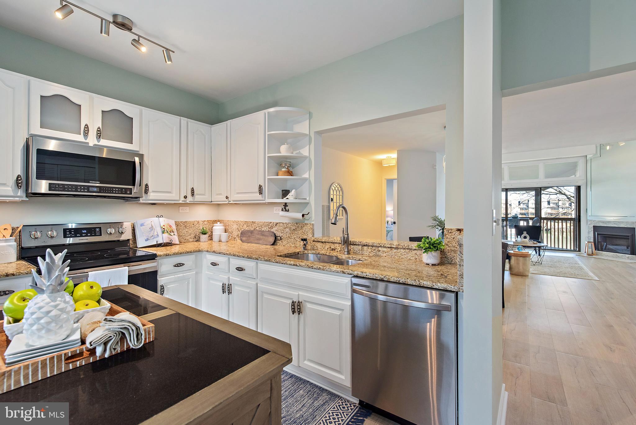 CHESAPEAKE HARBOUR - Residential