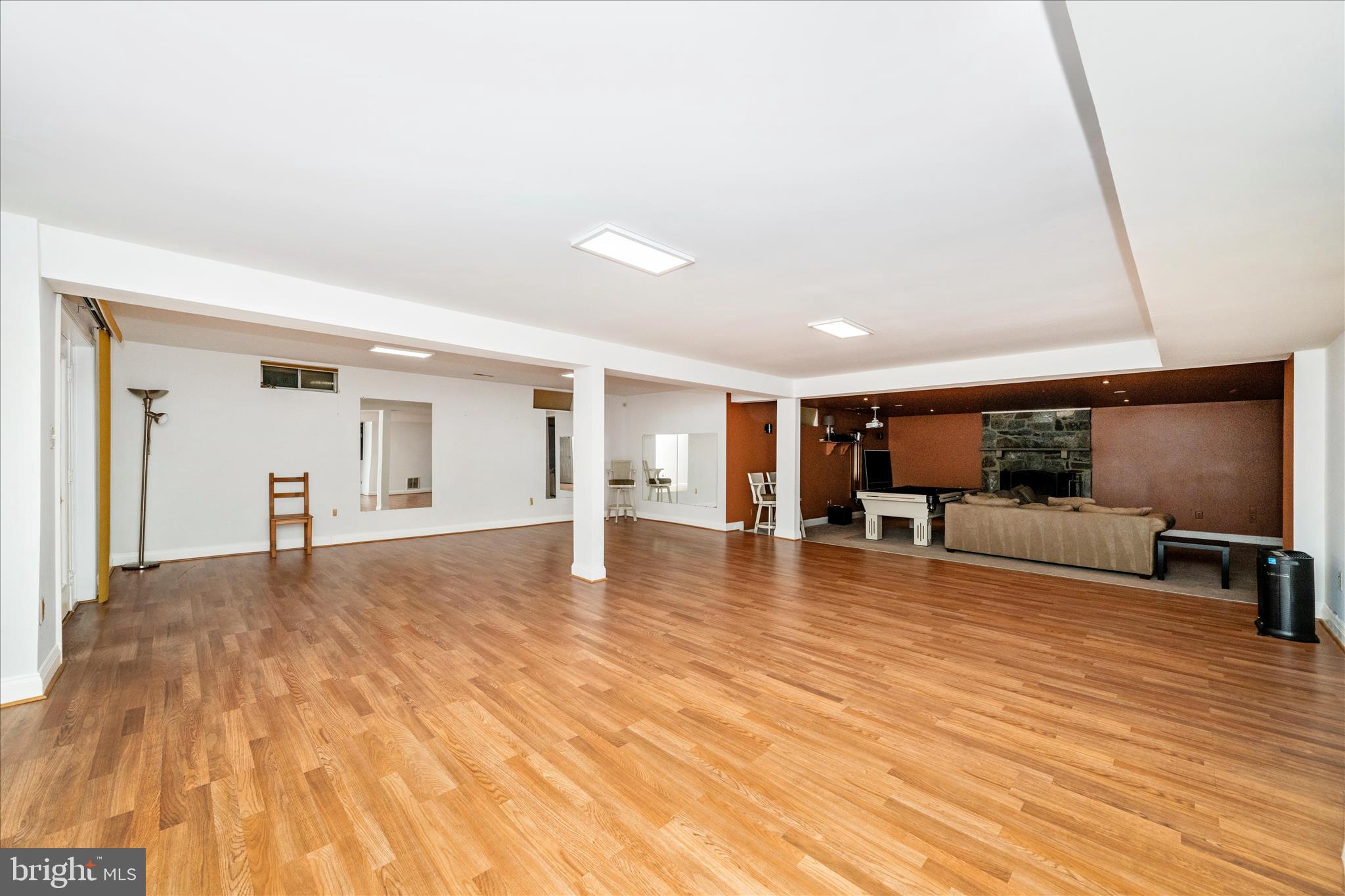 SHERWOOD FOREST - Residential