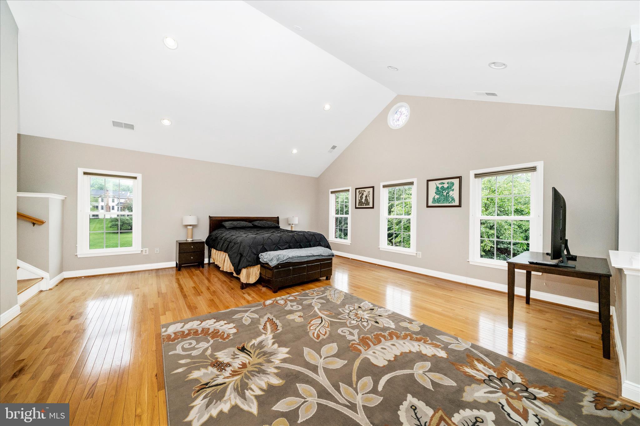 SHERWOOD FOREST - Residential