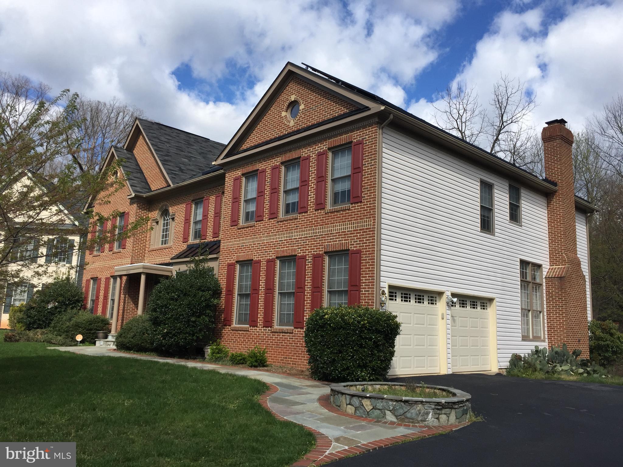 SHERWOOD FOREST - Residential
