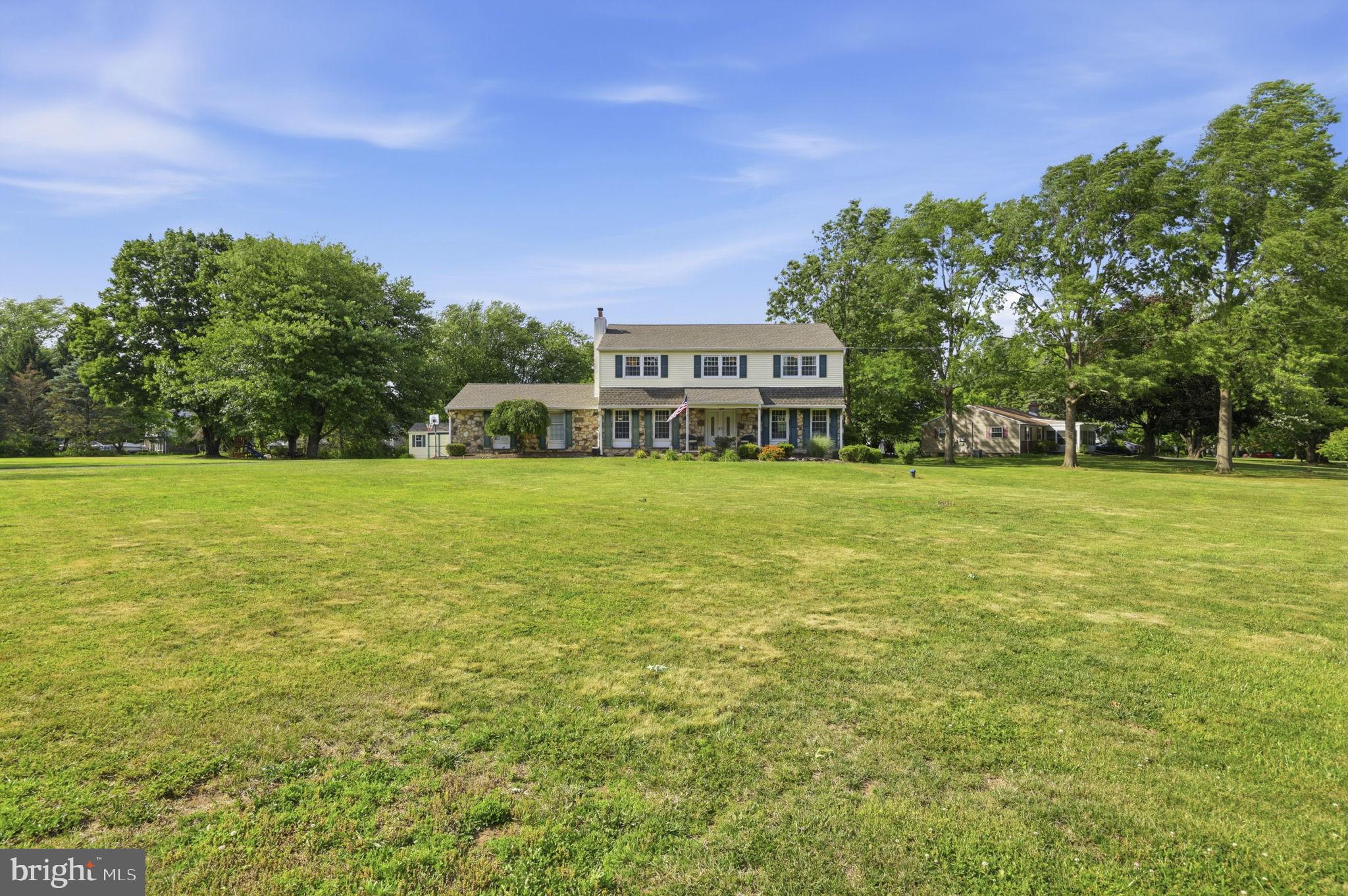 PEBBLE RIDGE FARMS - Residential