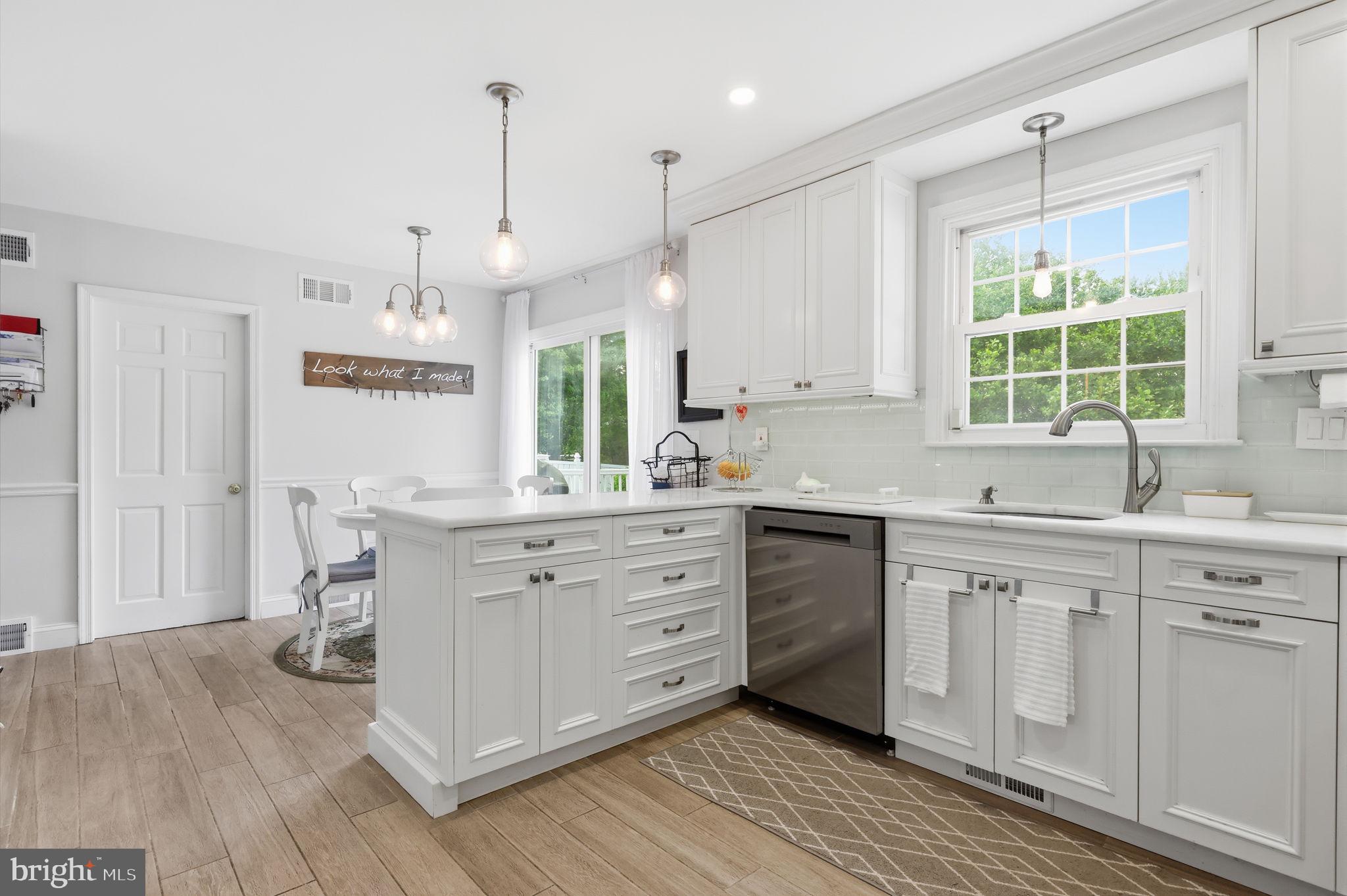 PEBBLE RIDGE FARMS - Residential