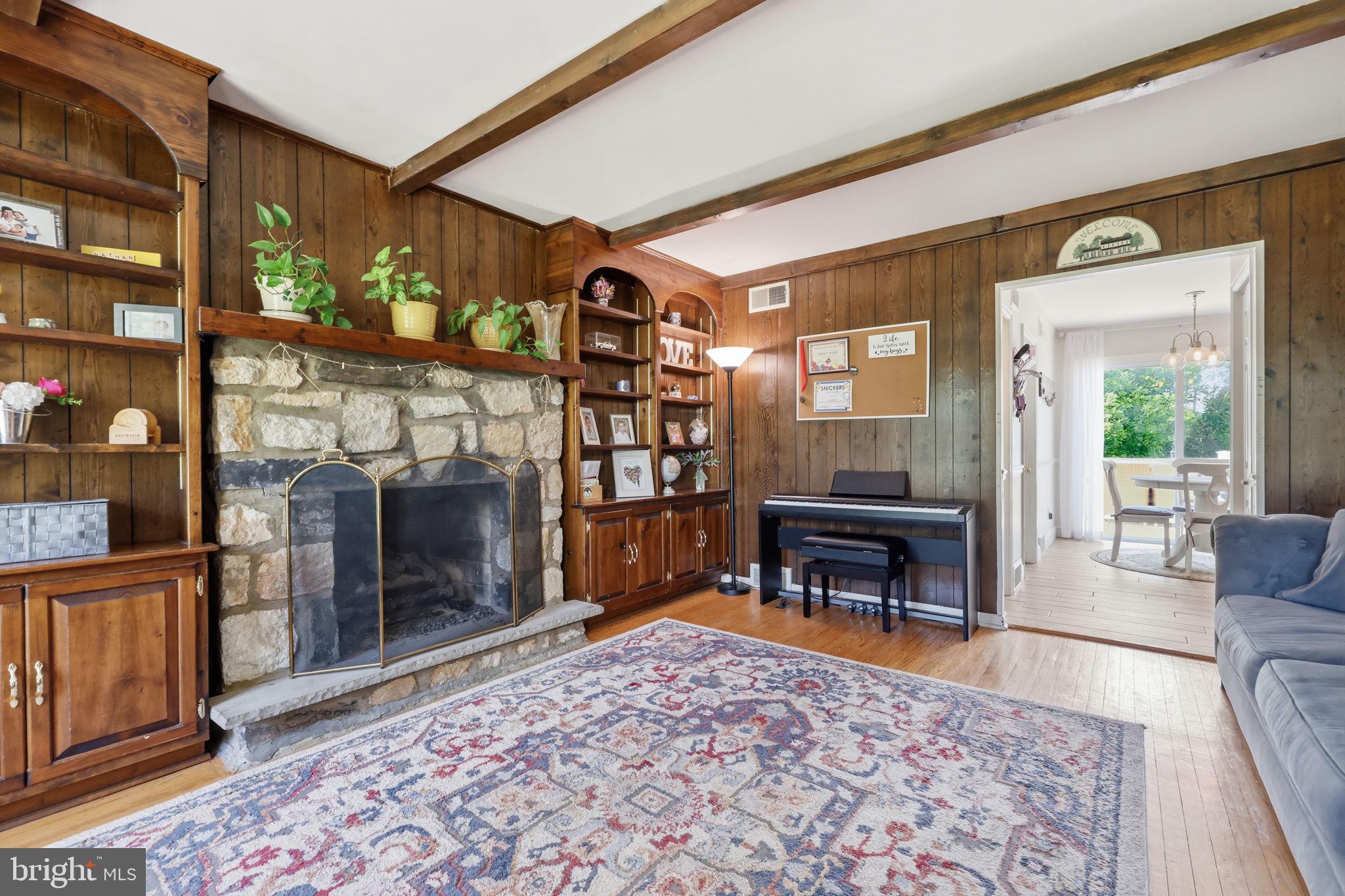 PEBBLE RIDGE FARMS - Residential