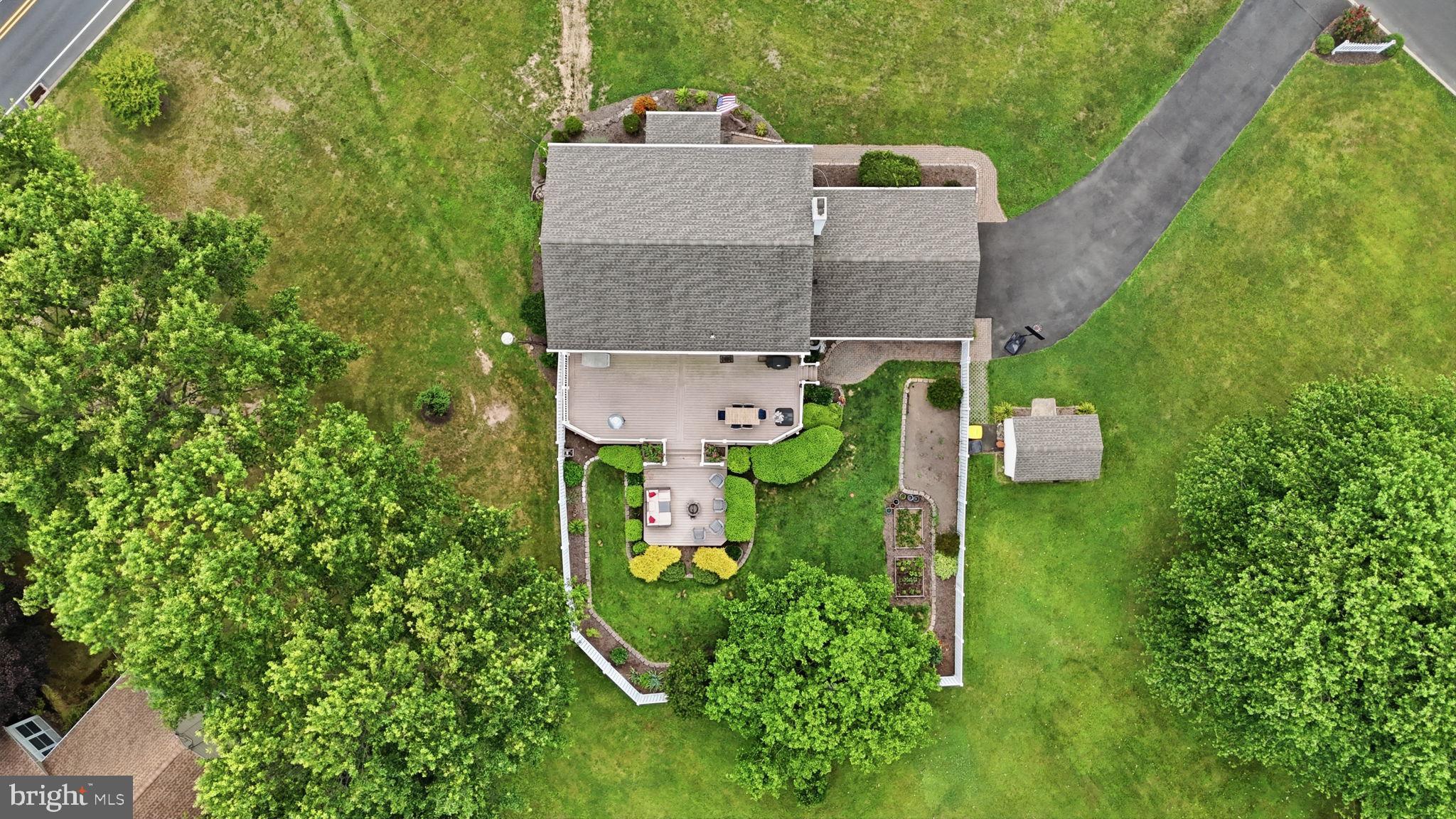 PEBBLE RIDGE FARMS - Residential
