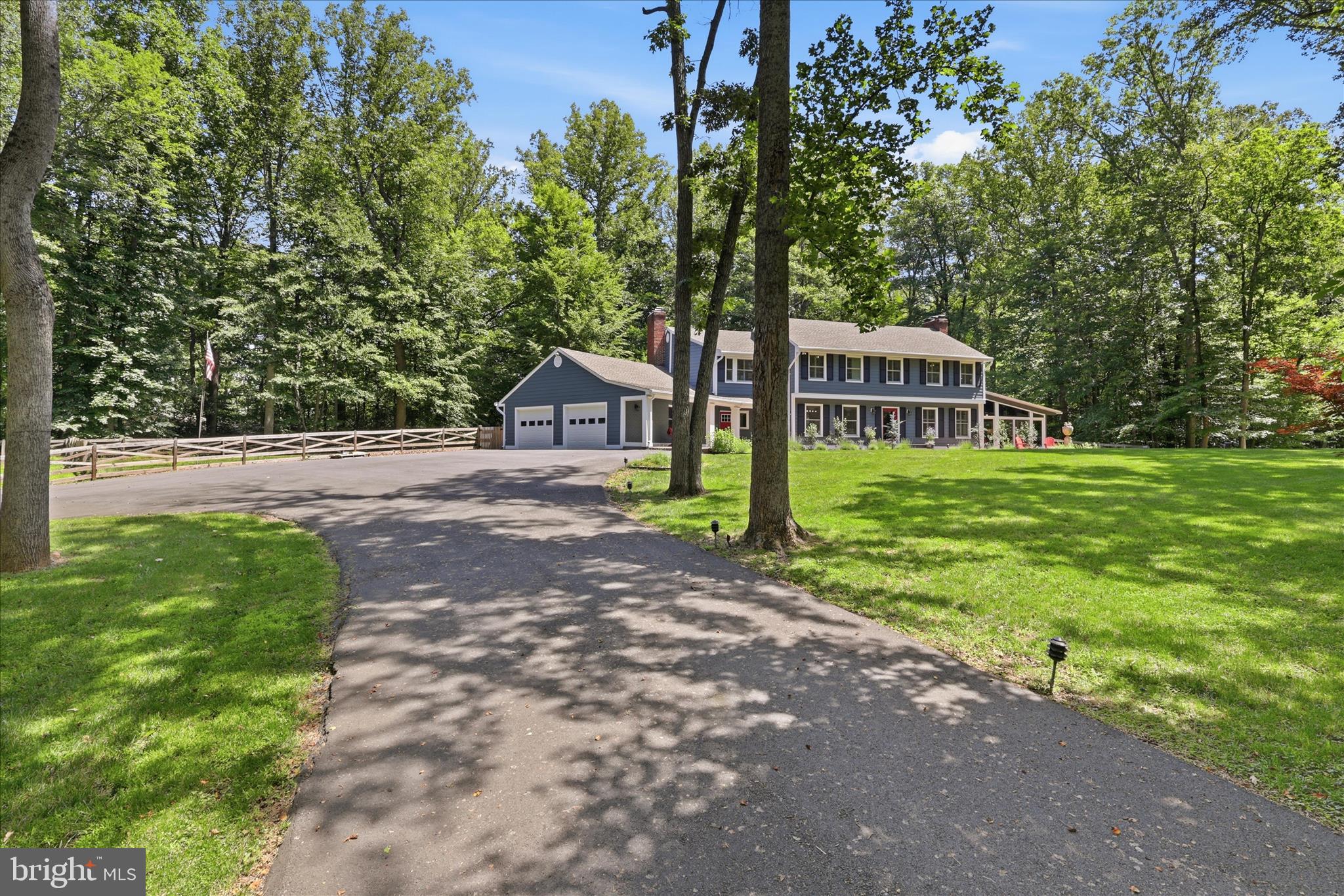 NOBLE ESTATES - Residential