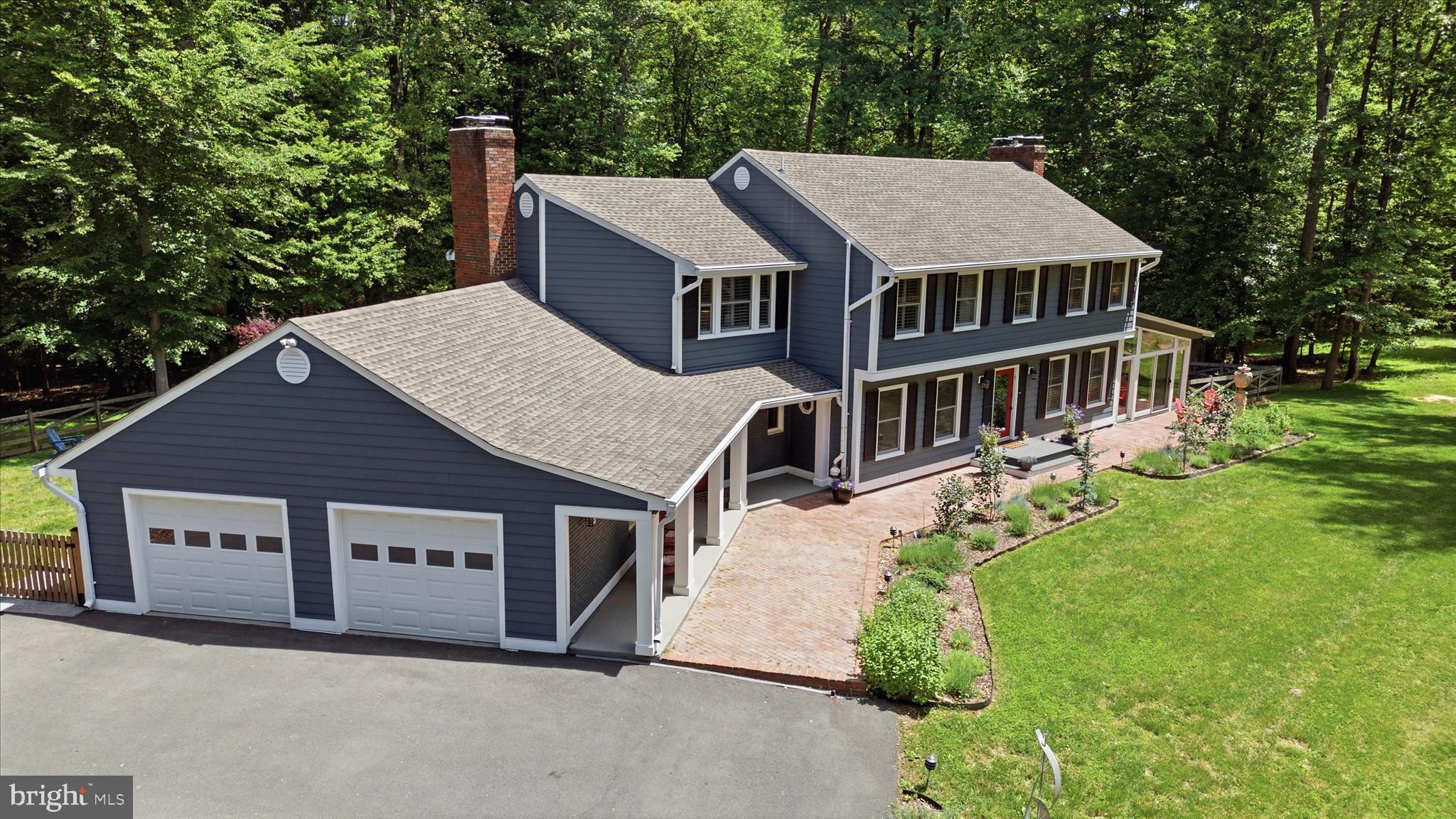 NOBLE ESTATES - Residential