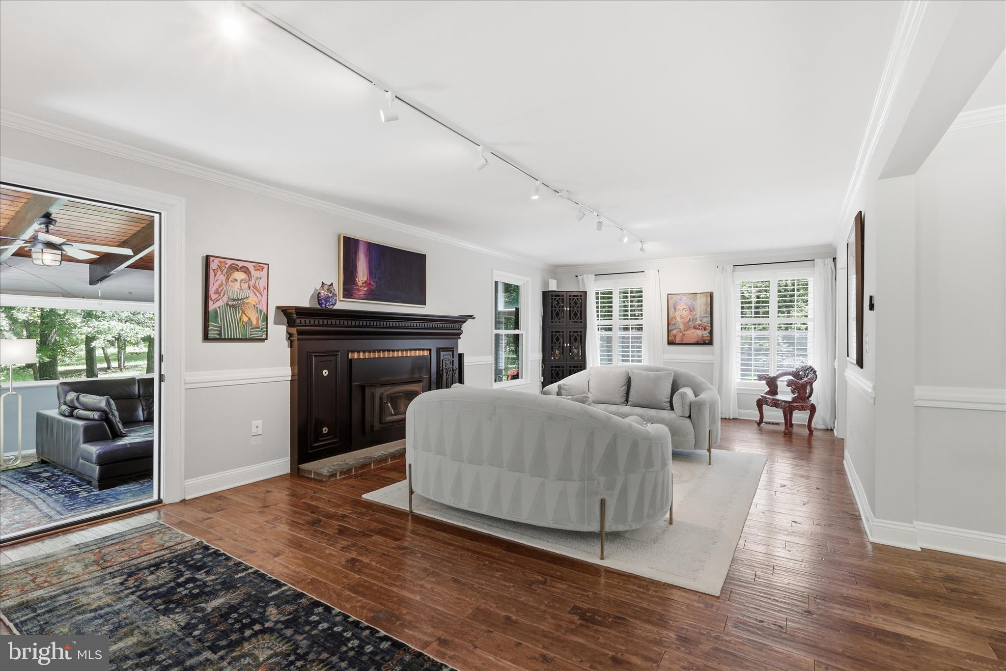 NOBLE ESTATES - Residential