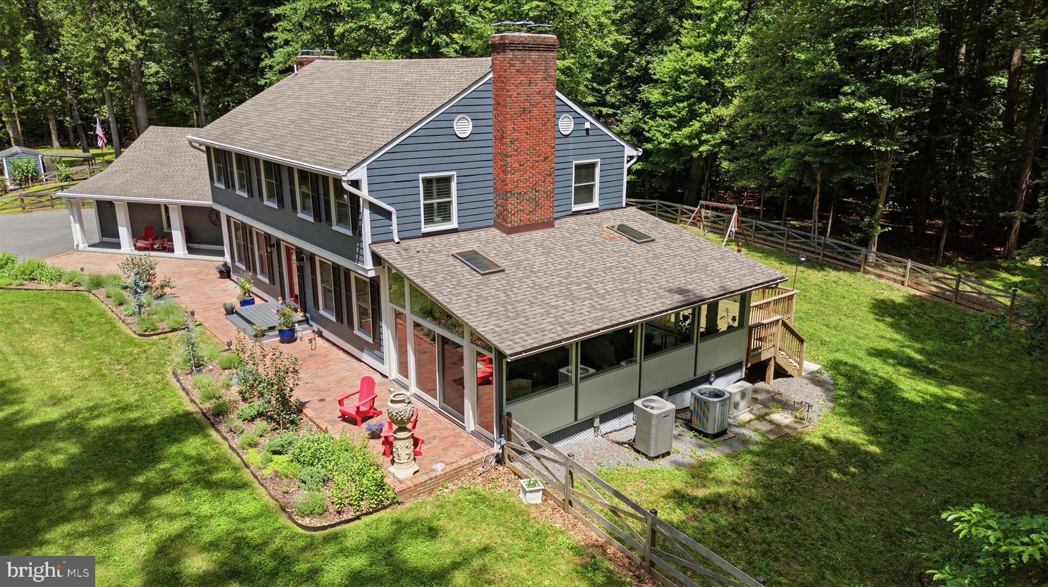 NOBLE ESTATES - Residential