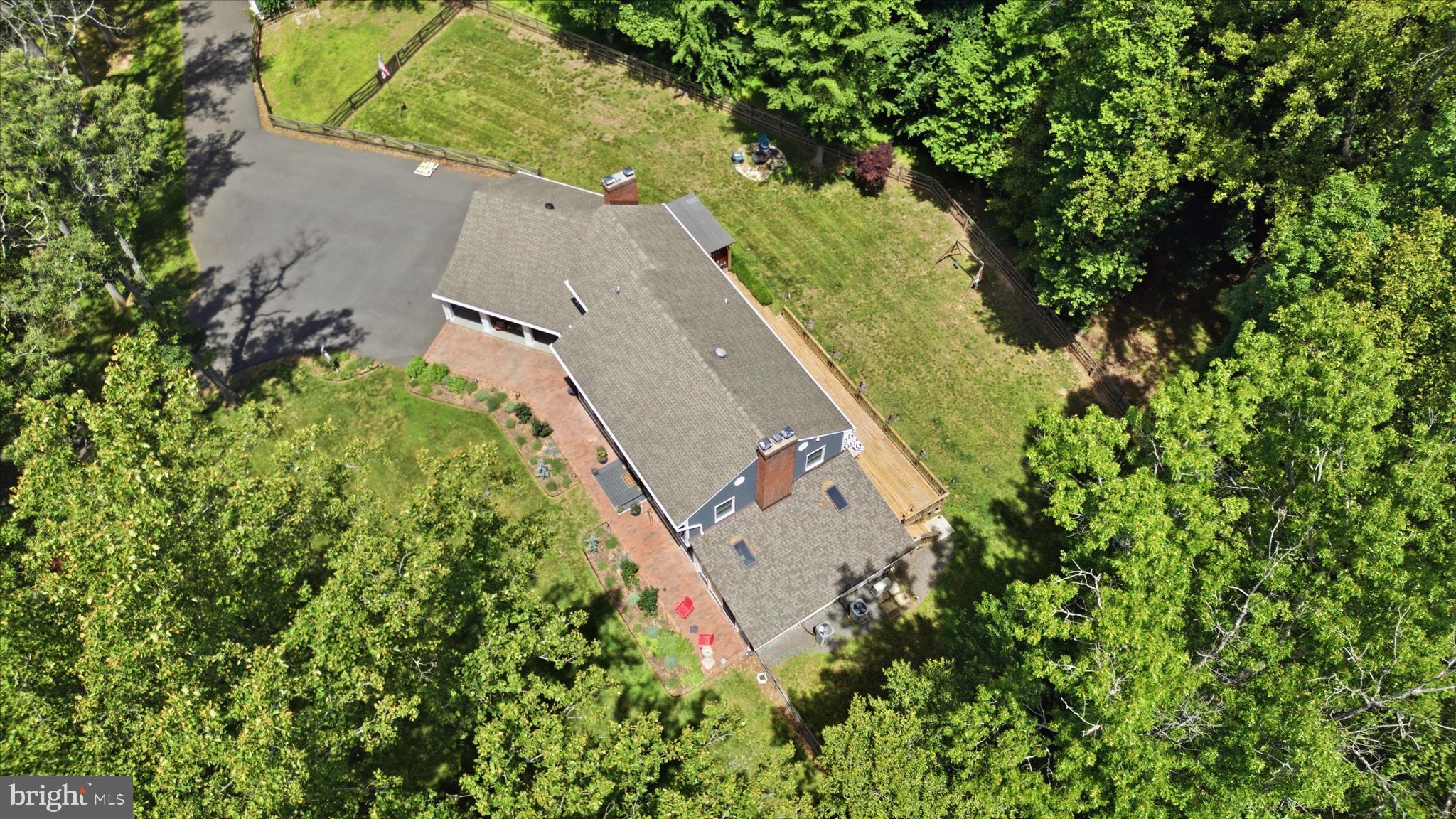 NOBLE ESTATES - Residential