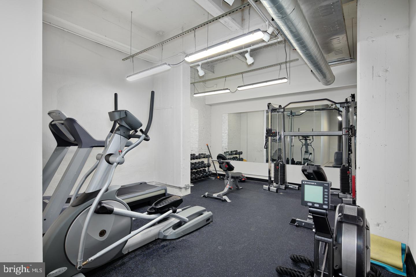 WASHINGTON SQ WEST - Residential Lease