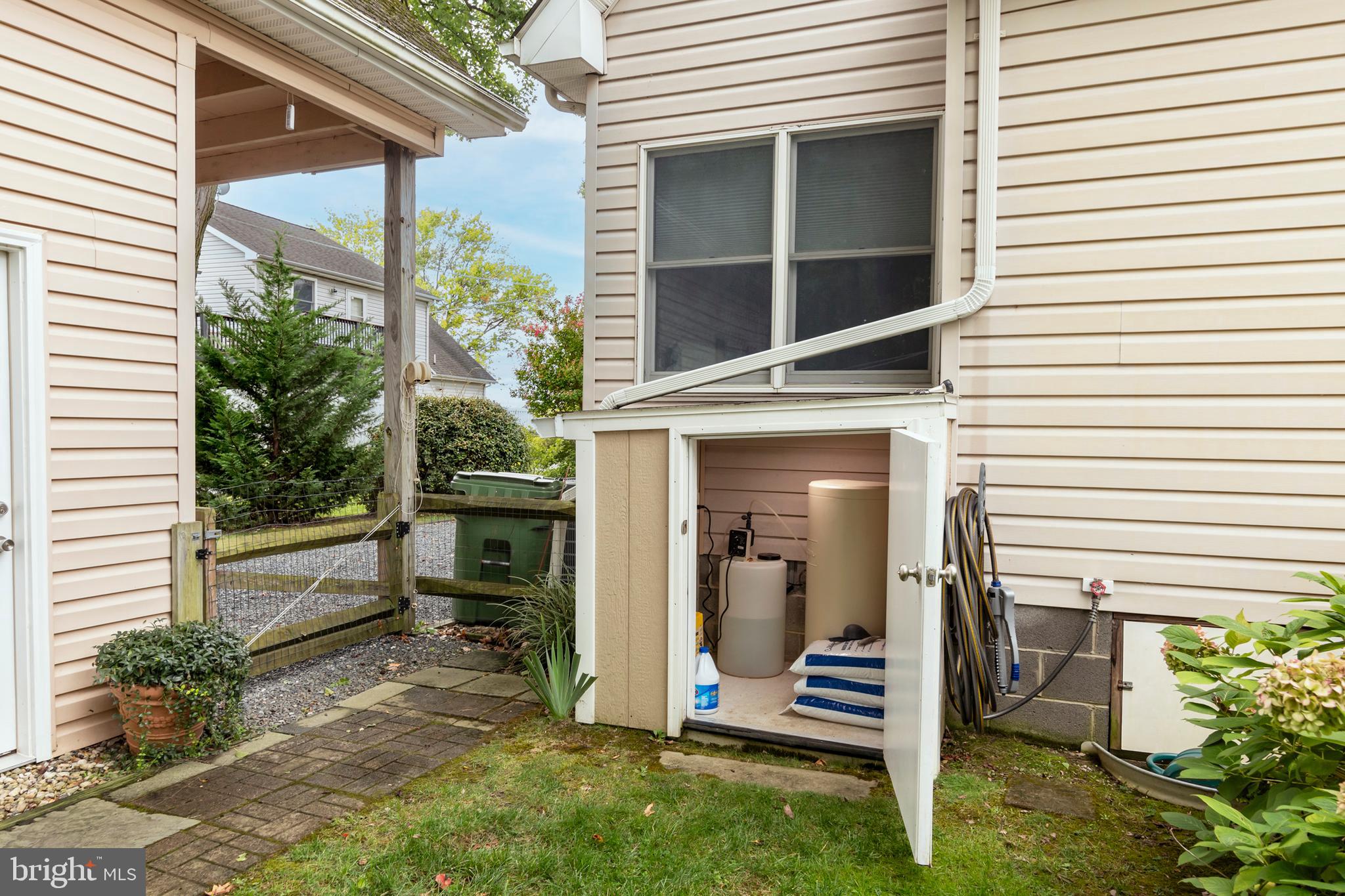 TILGHMAN ISLAND - Residential
