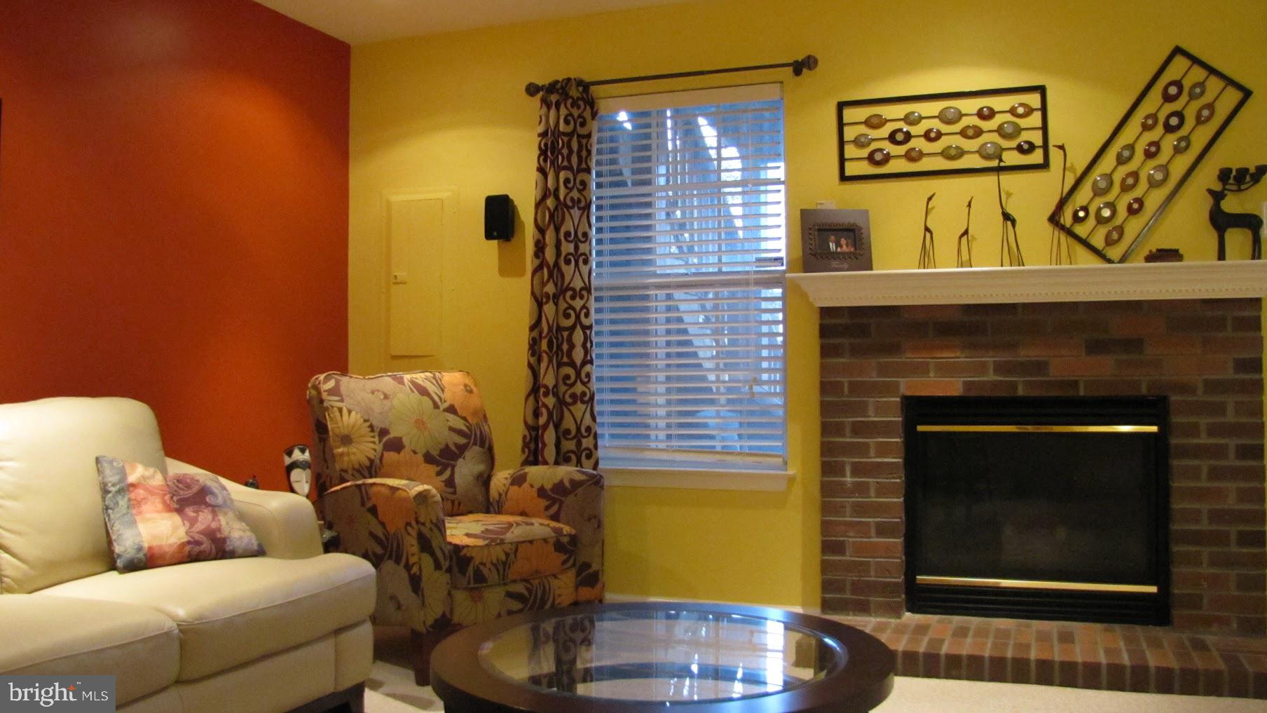 CENTRE RIDGE - Residential Lease
