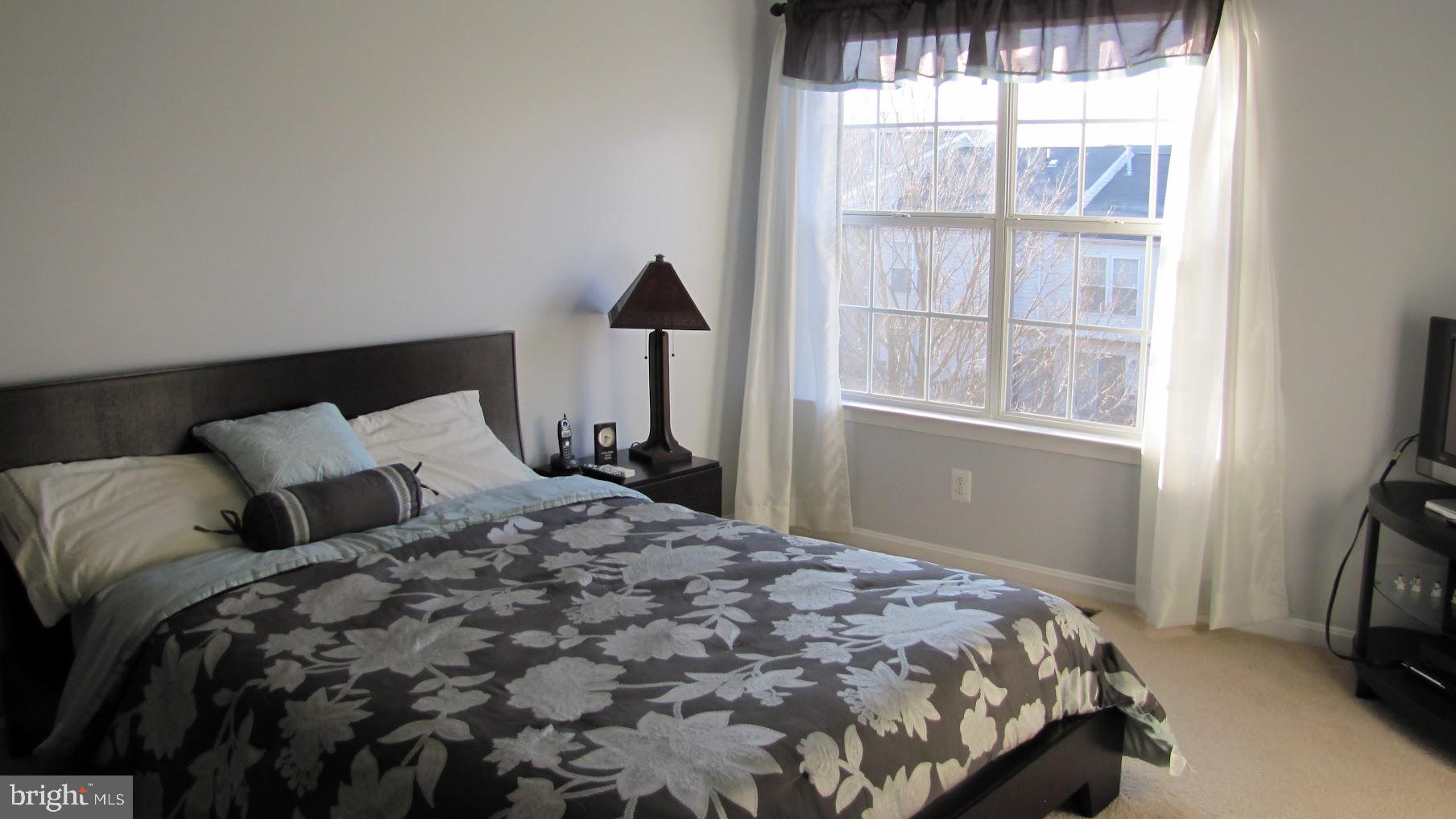 CENTRE RIDGE - Residential Lease