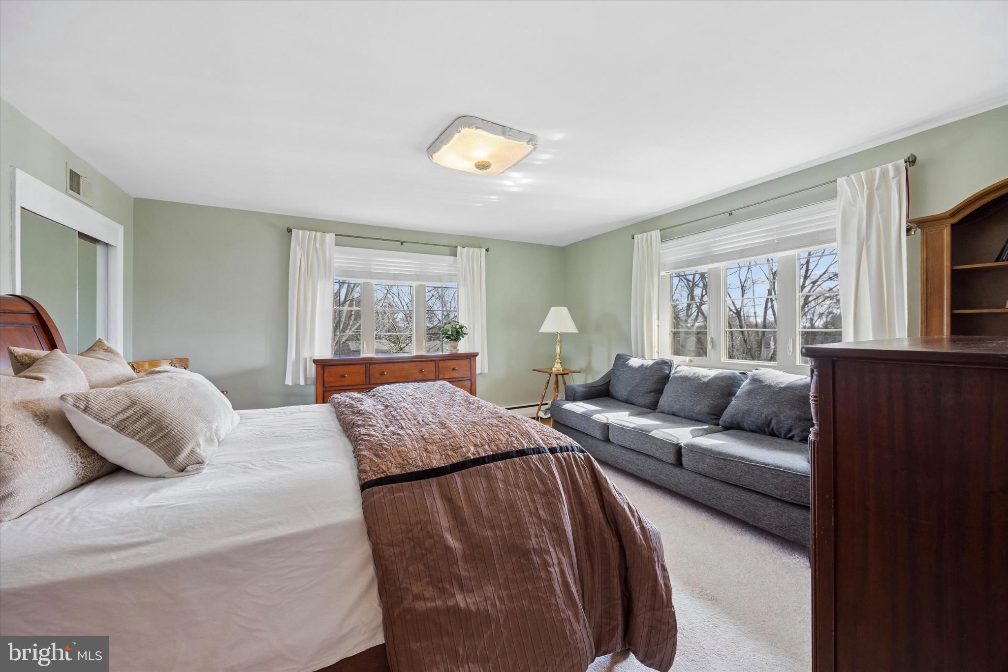 WYNNEWOOD - Residential