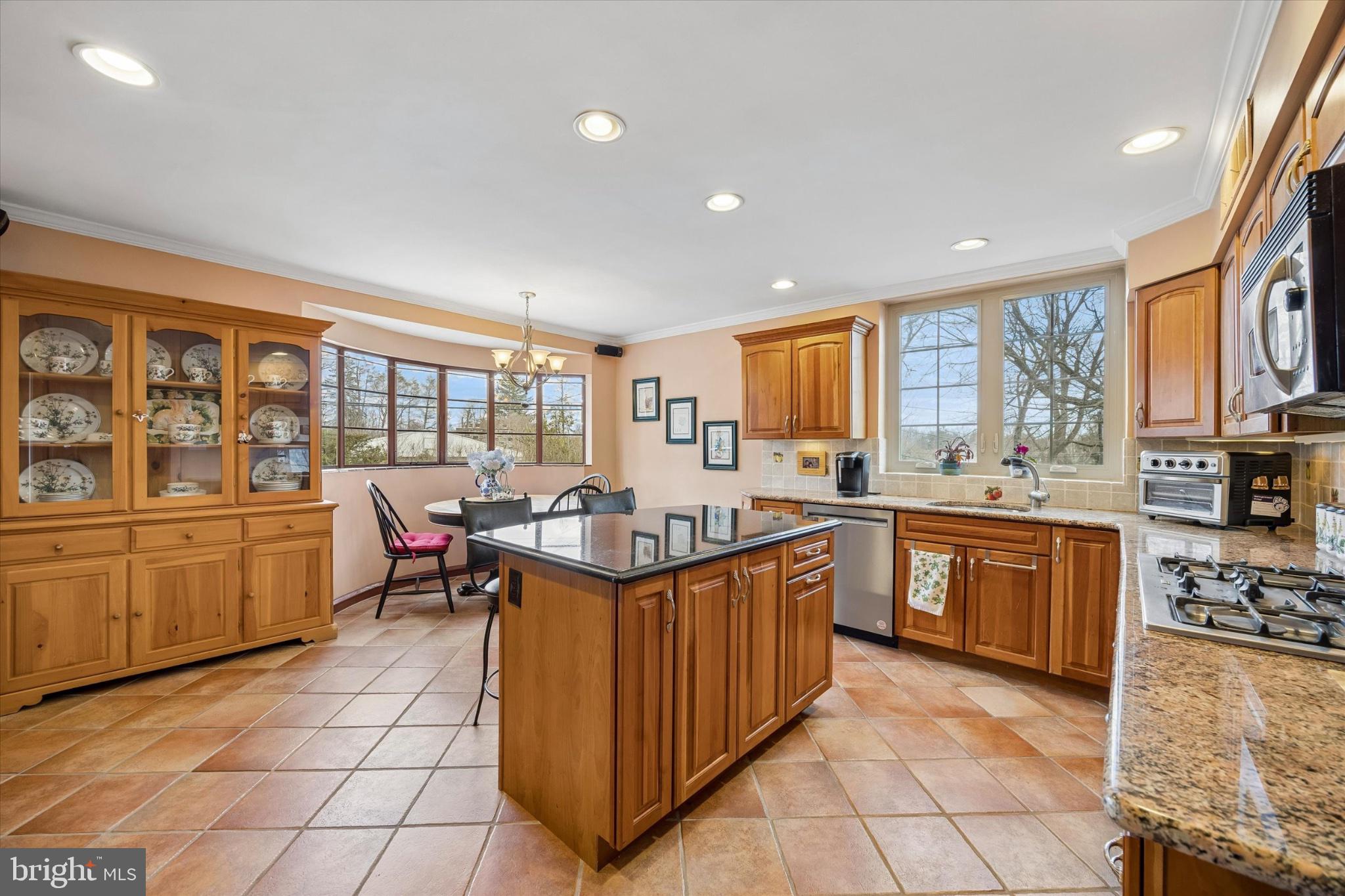 WYNNEWOOD - Residential