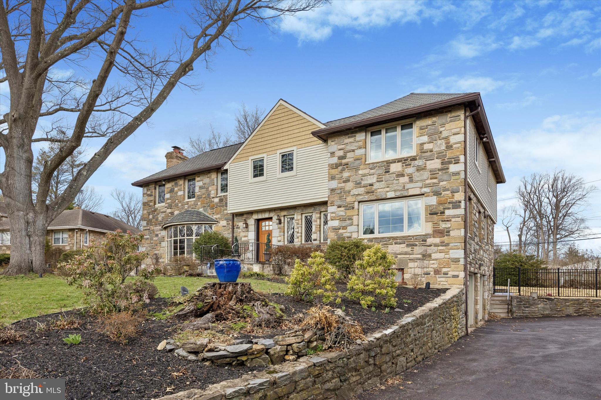 WYNNEWOOD - Residential