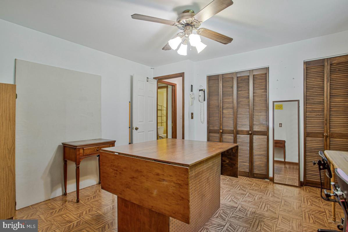 WOODED VALLEY ESTATES - Residential