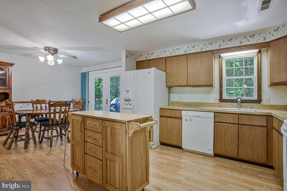 WOODED VALLEY ESTATES - Residential