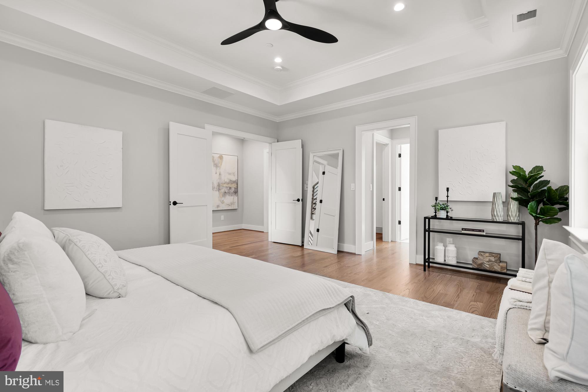 GLENBROOK VILLAGE - Residential