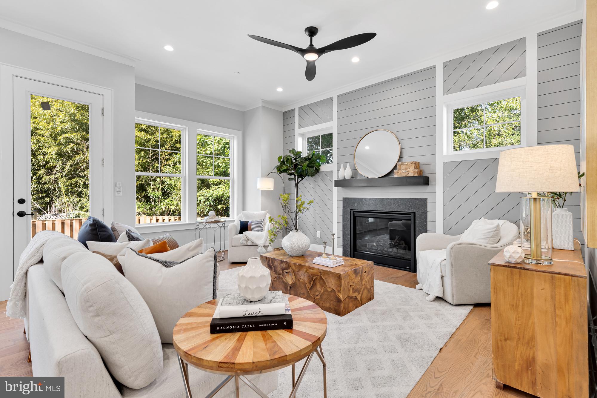 GLENBROOK VILLAGE - Residential