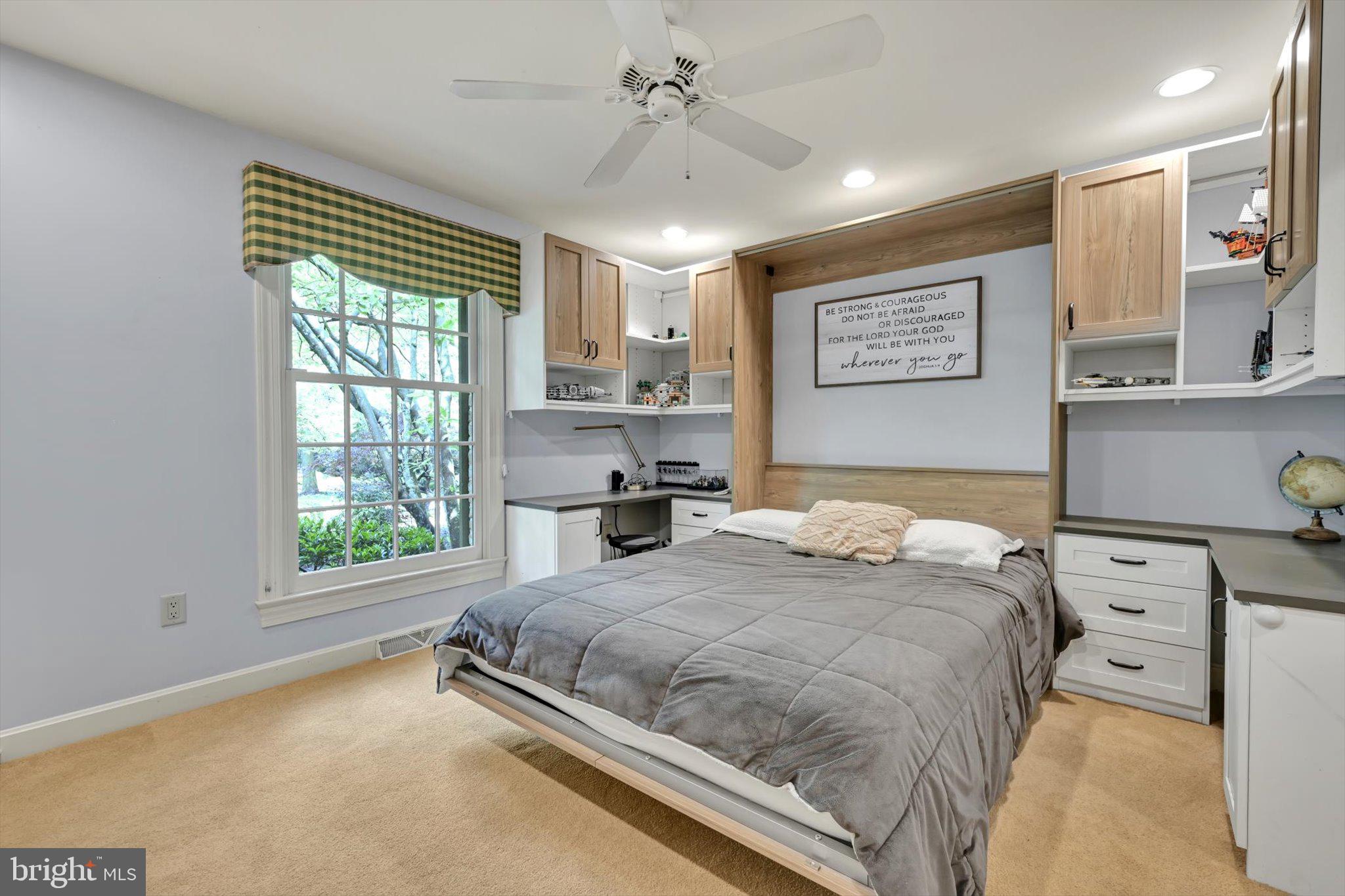 THE CLIFFS - Residential