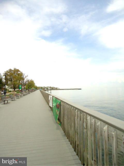 NORTH CHESAPEAKE BEACH - Residential