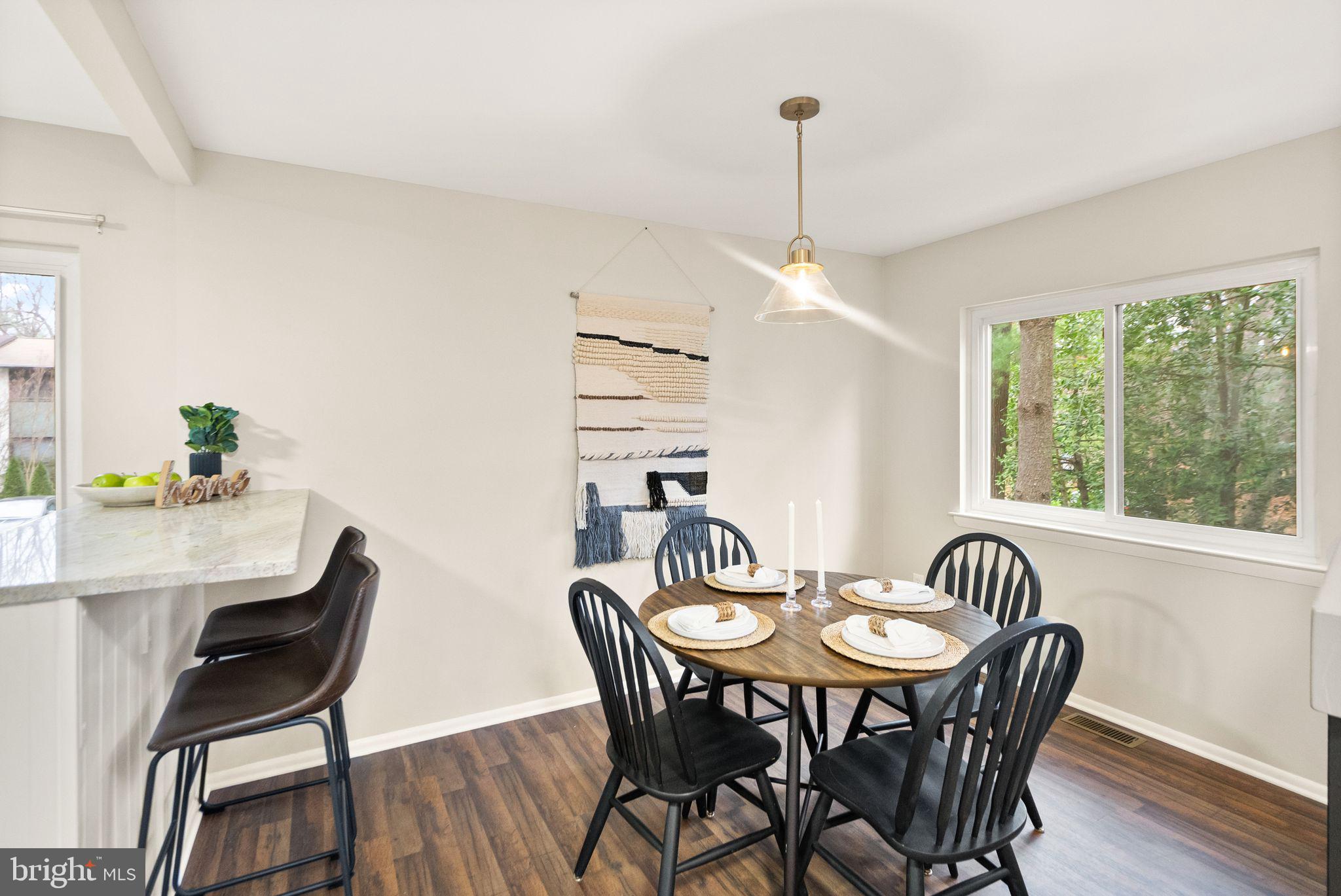 RESTON - Residential