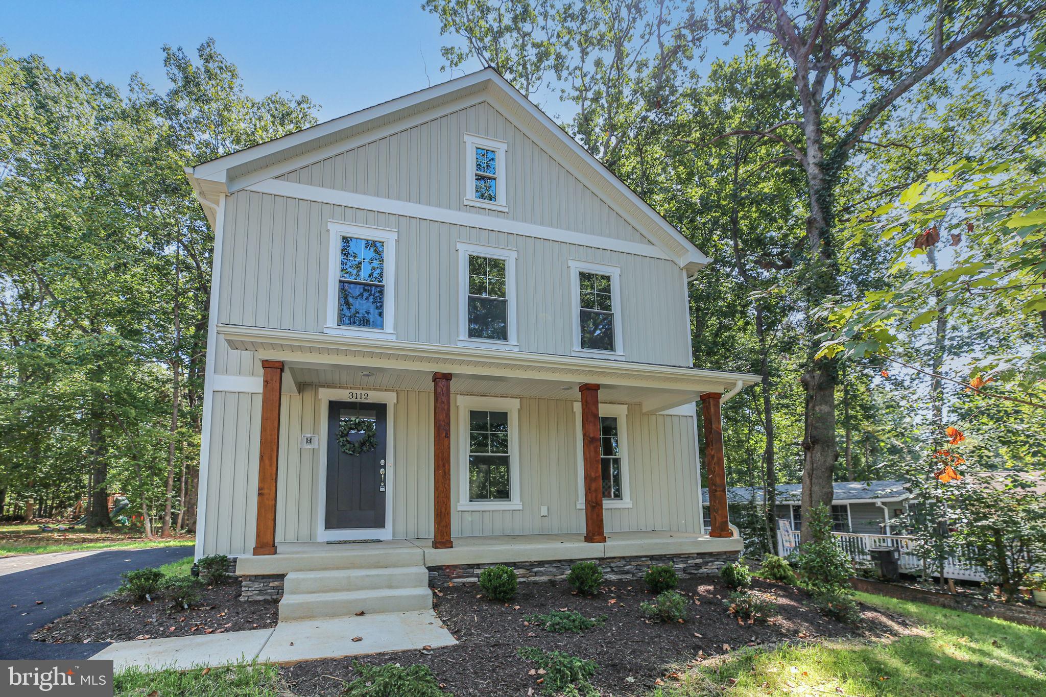 PRESIDENTIAL LAKES - Residential