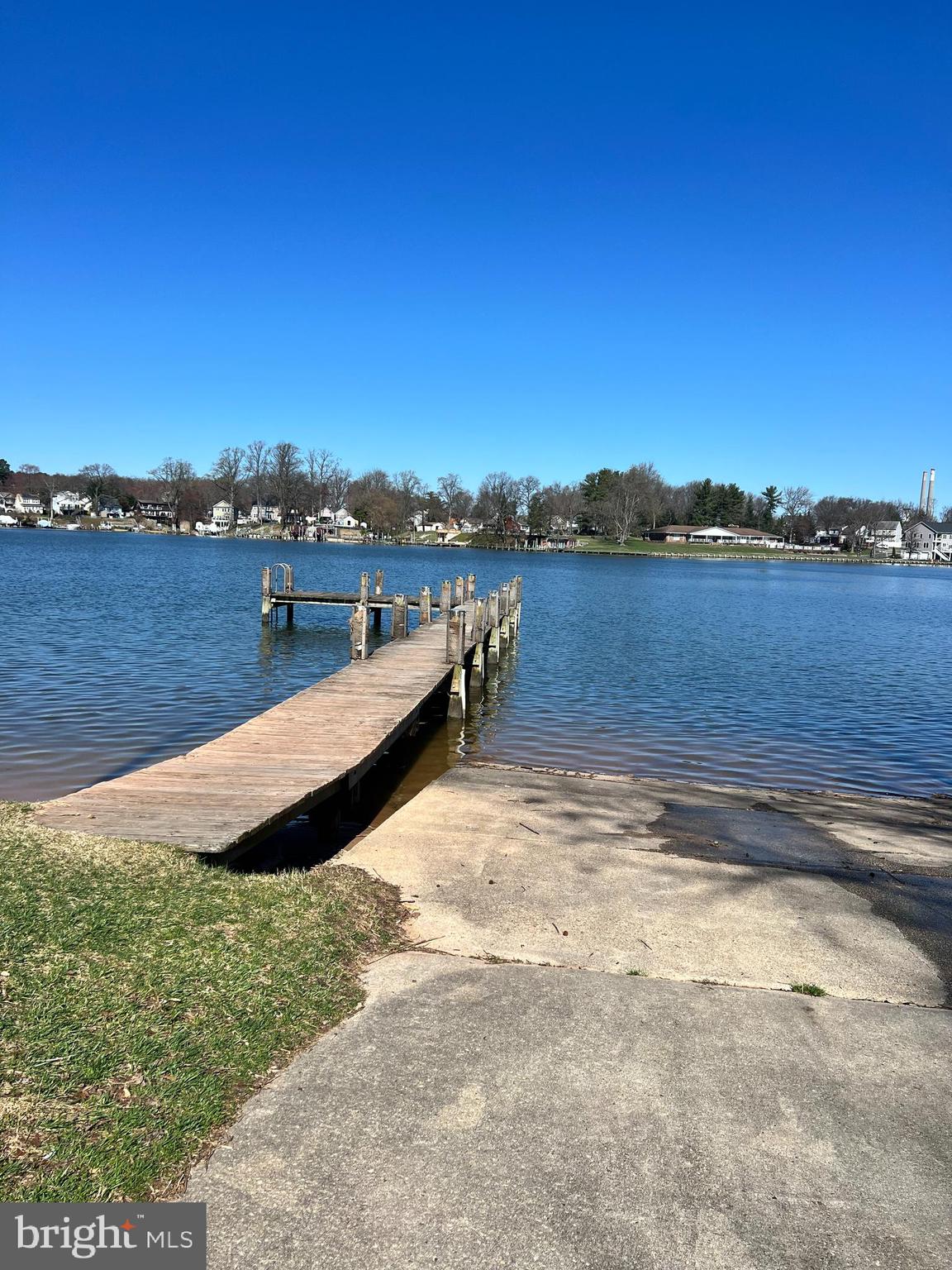 ELIZABETHS LANDING - Residential