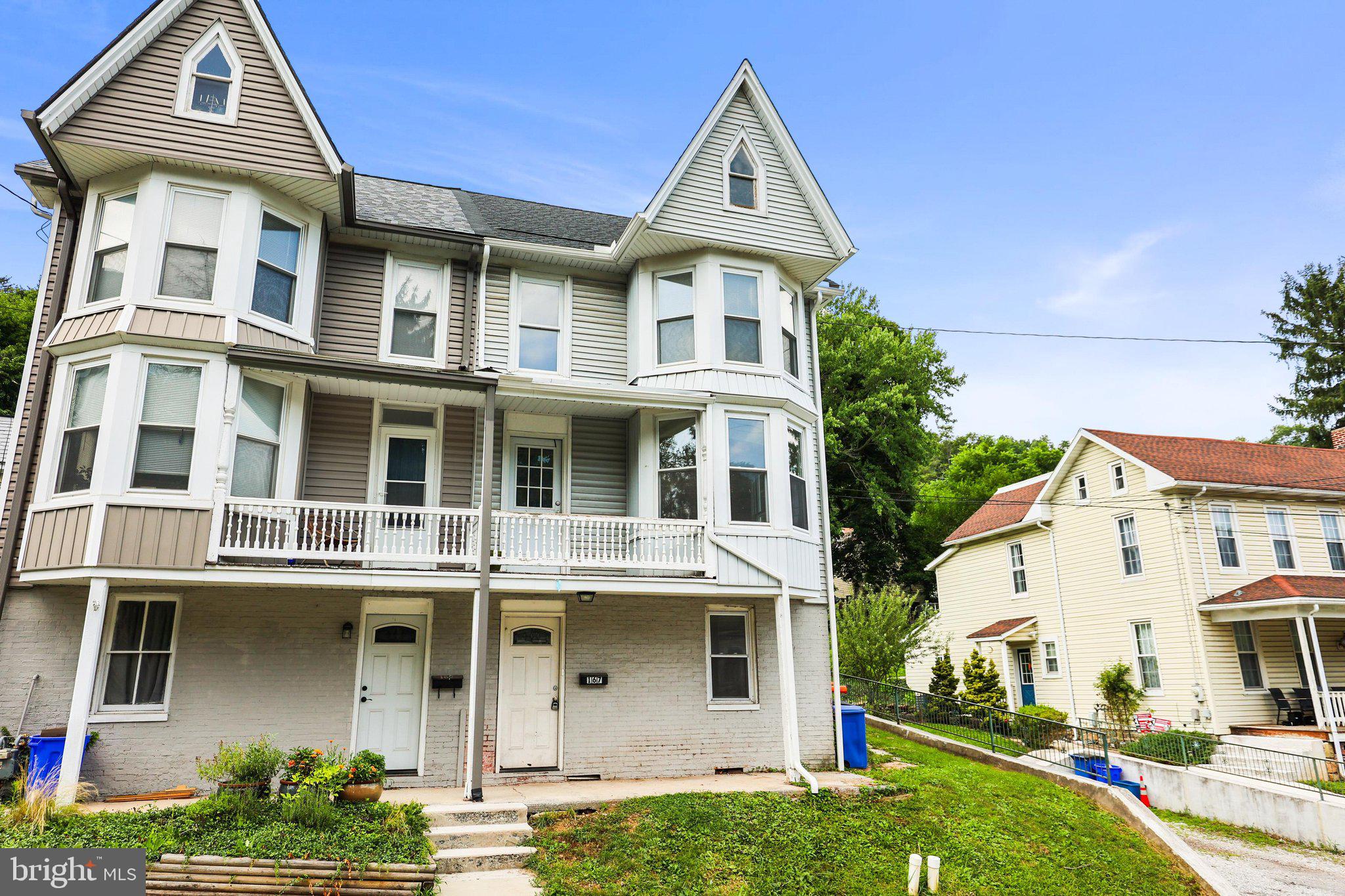 GLEN ROCK - Residential