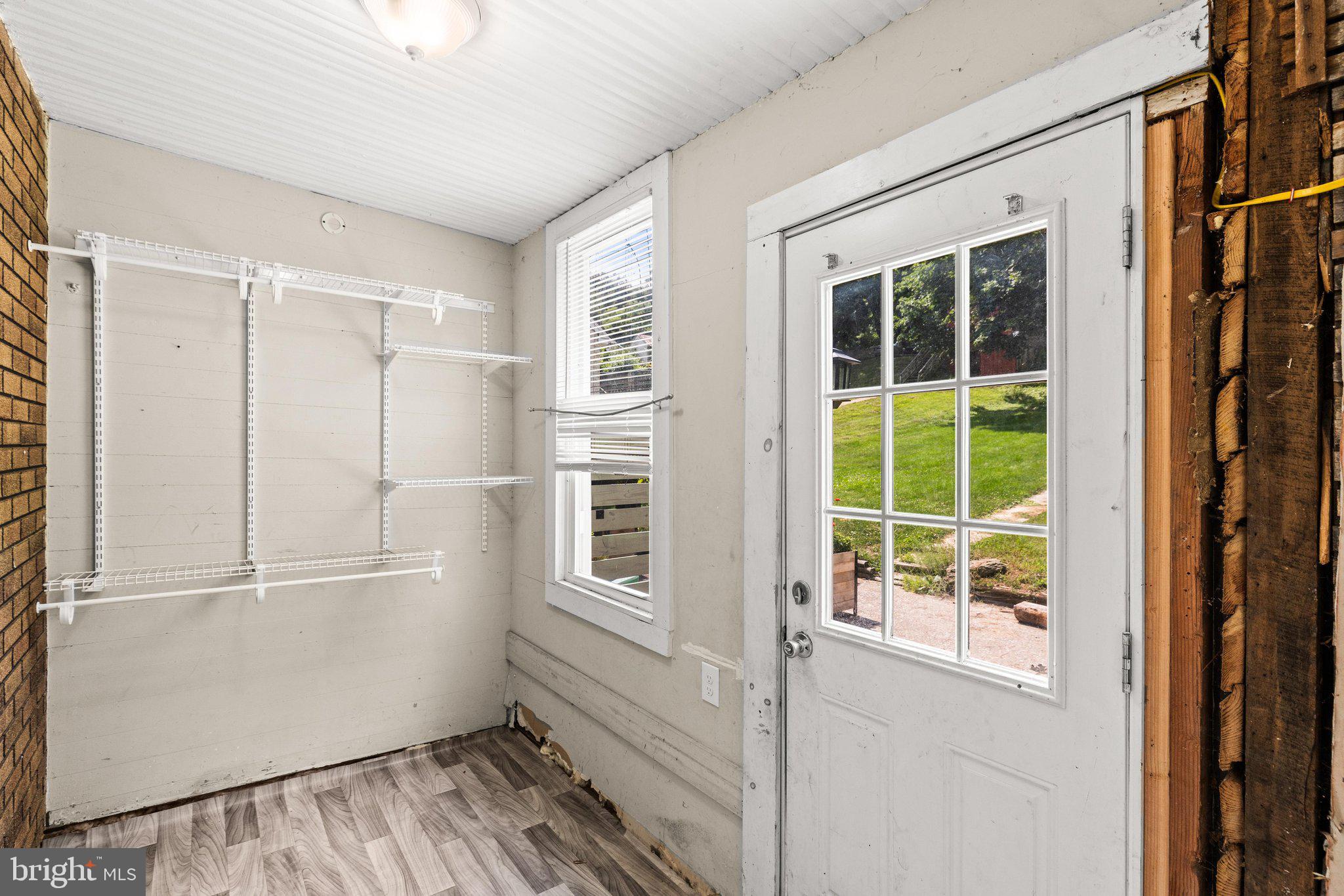 GLEN ROCK - Residential
