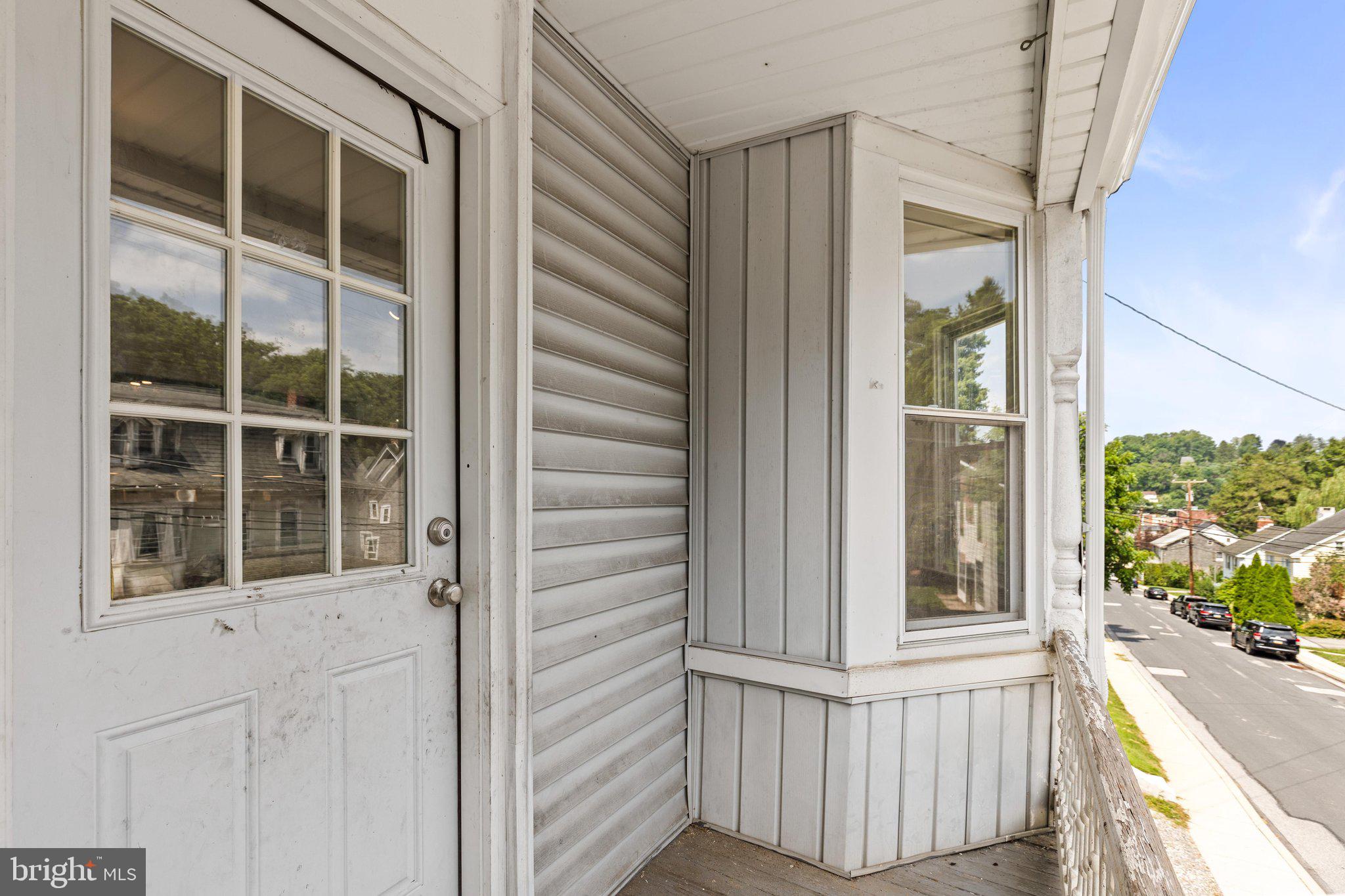 GLEN ROCK - Residential