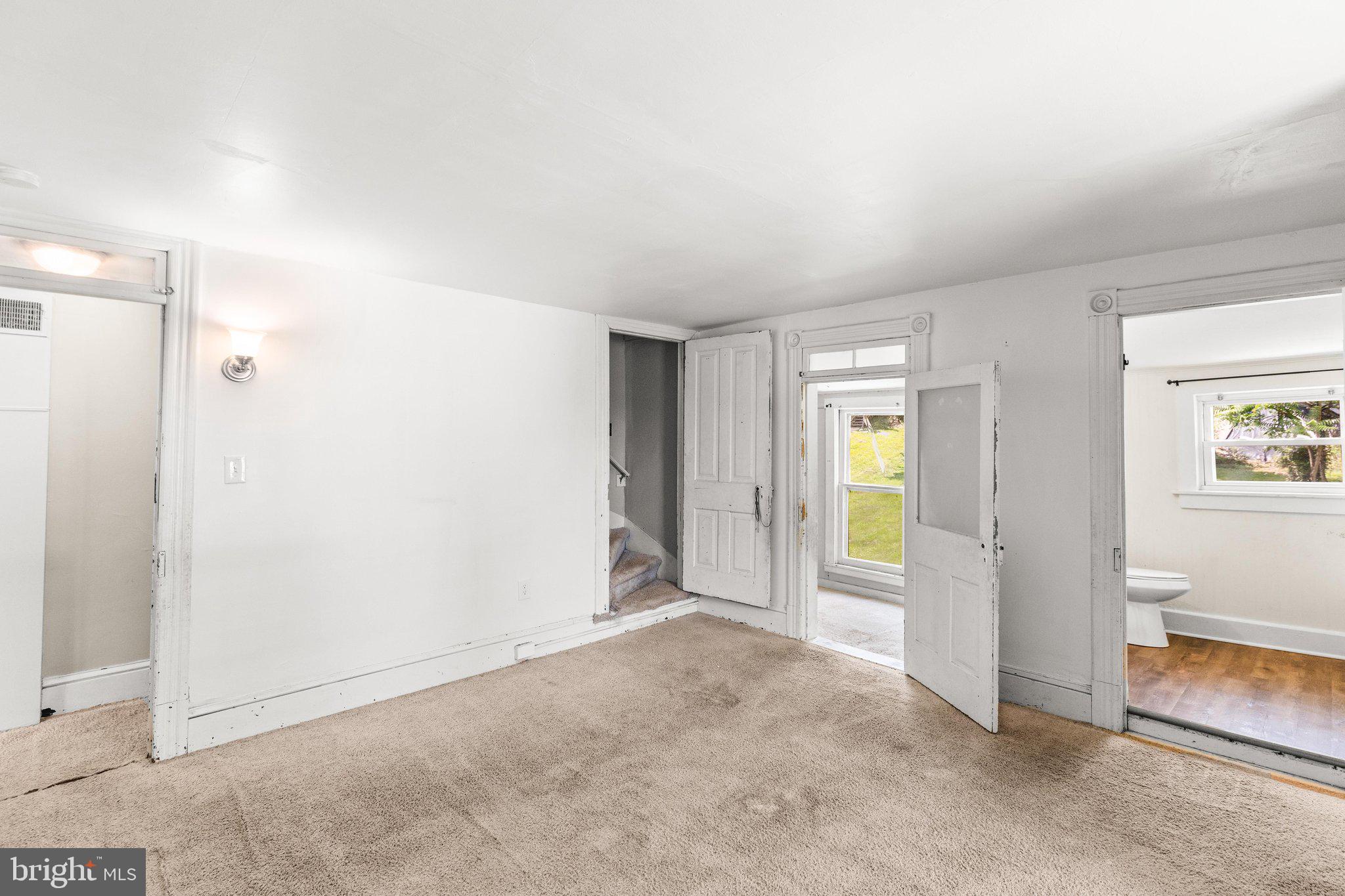 GLEN ROCK - Residential