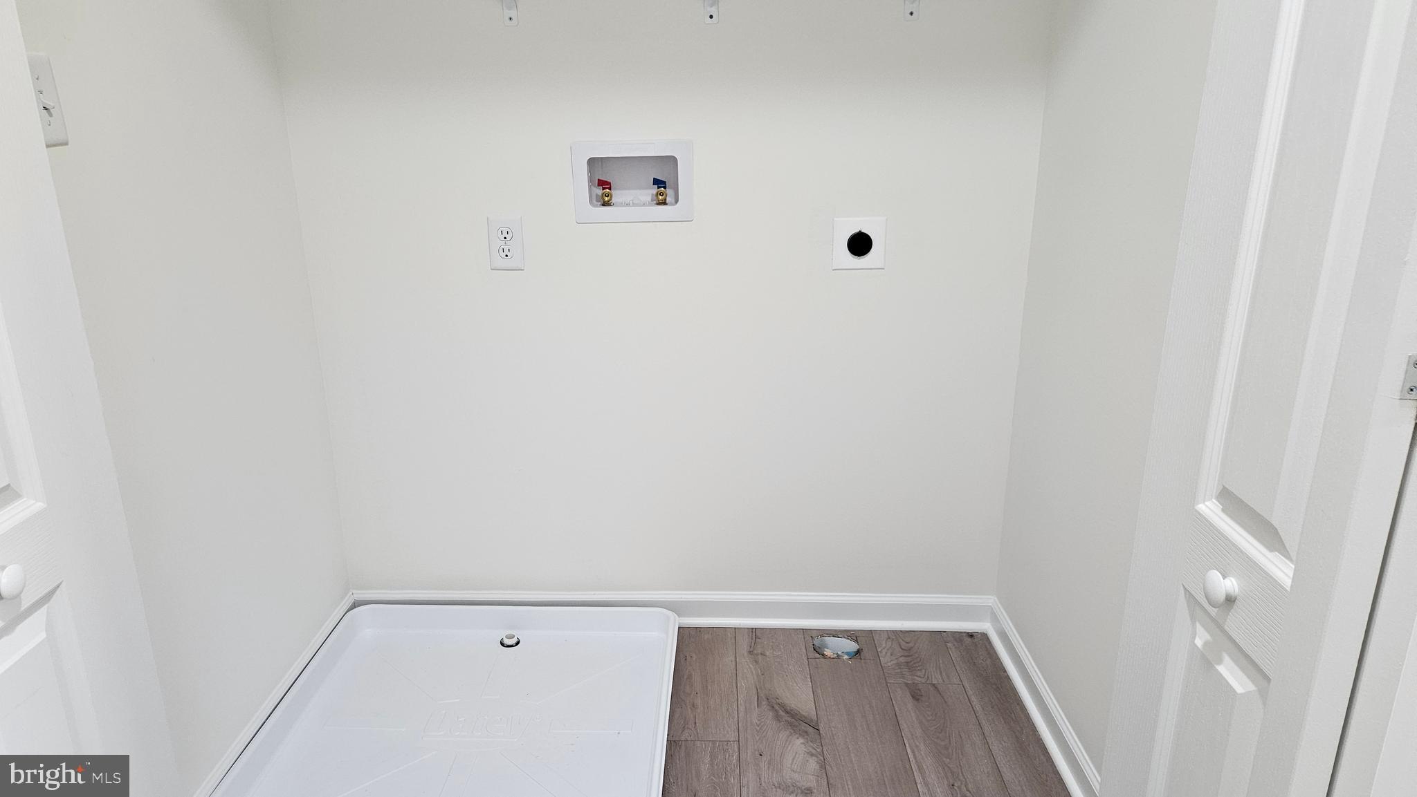 CENTERVILLE - Residential