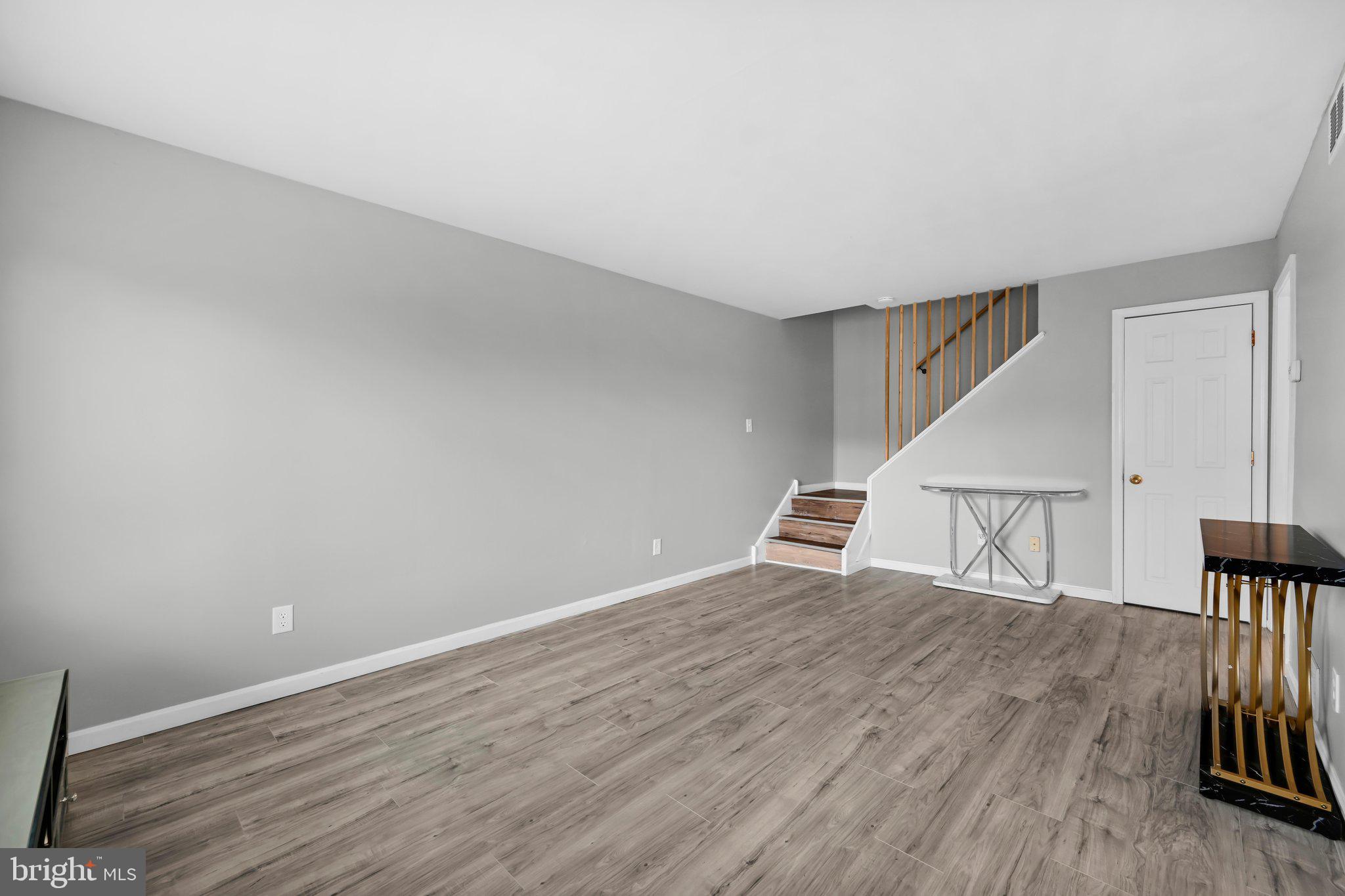 HILLTOP - Residential