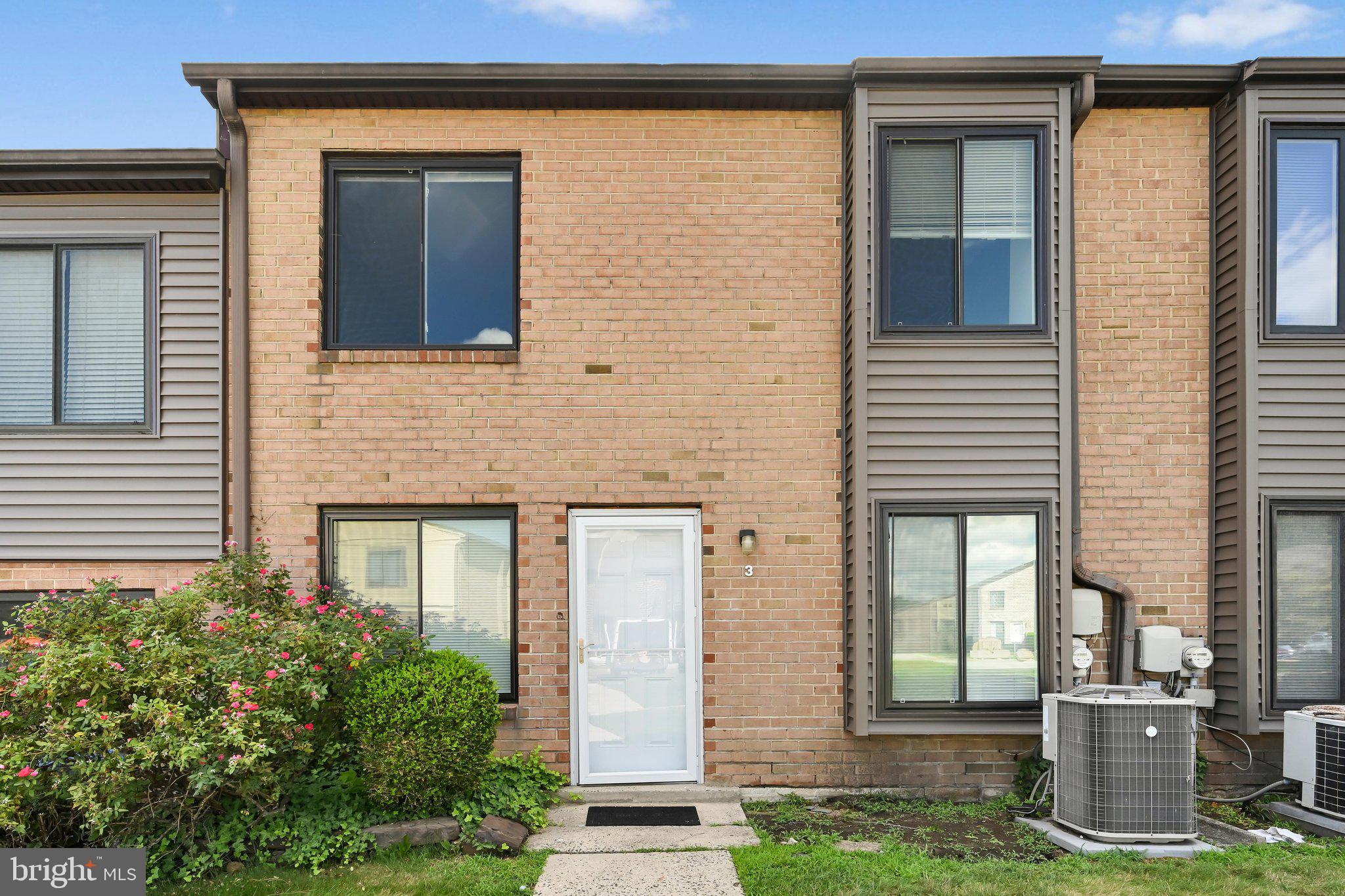 HILLTOP - Residential