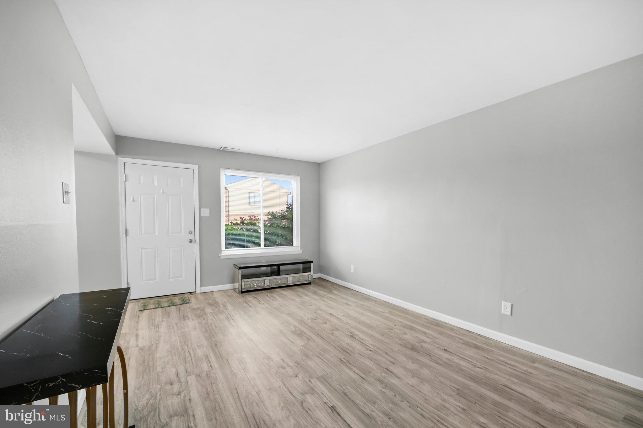 HILLTOP - Residential