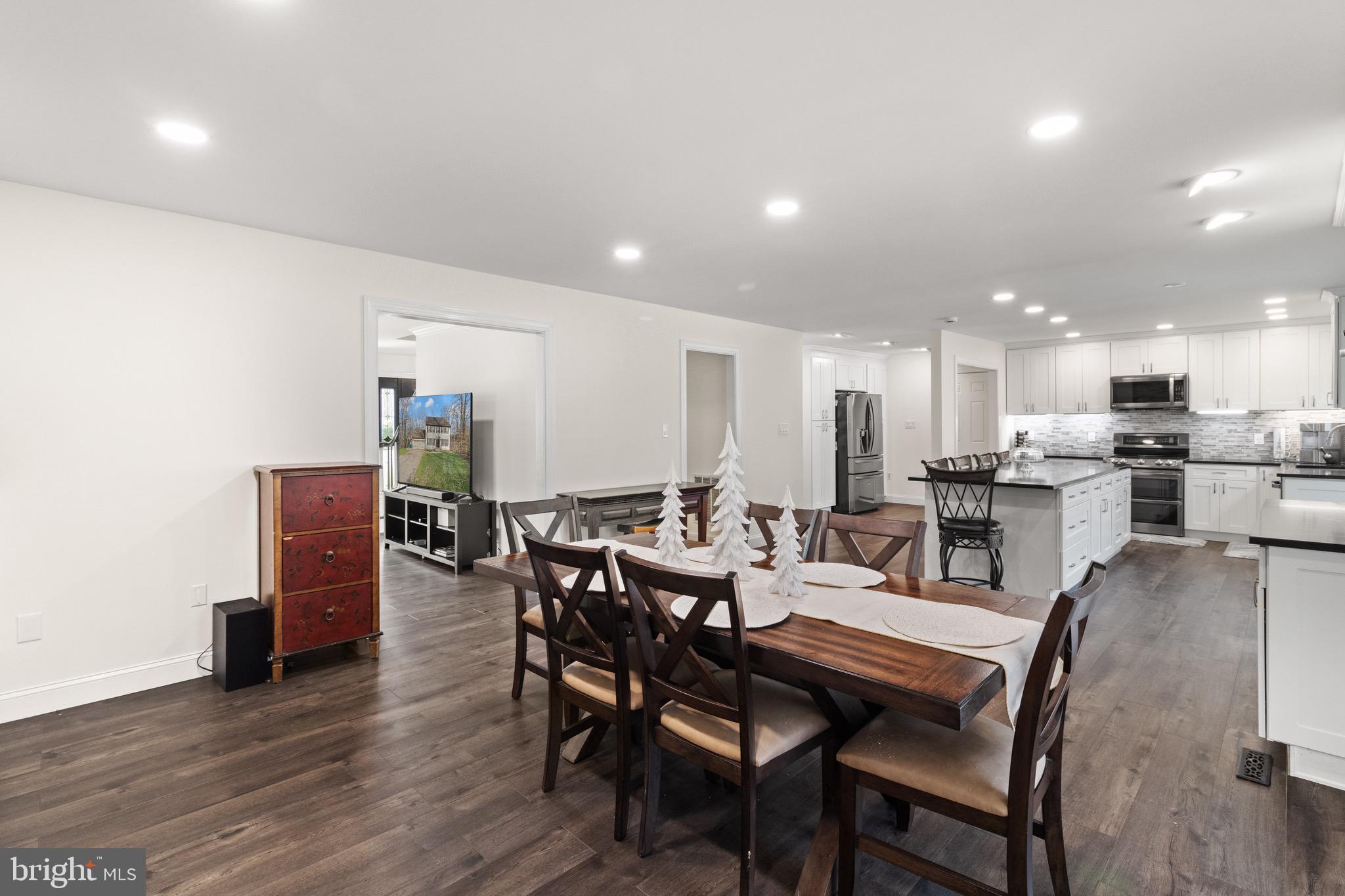 INGLEWOOD ESTATES - Residential