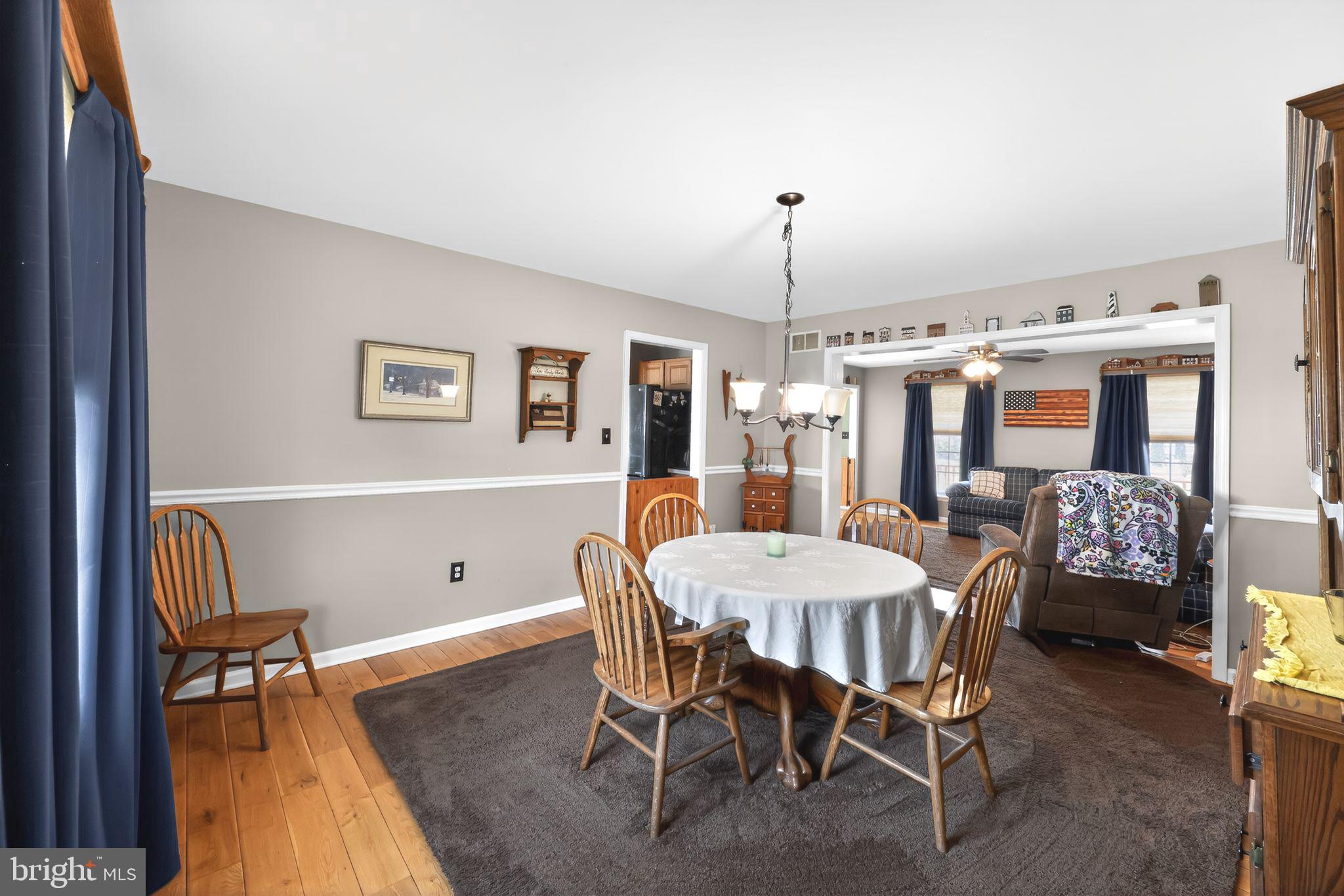 MANSION FARMS - Residential