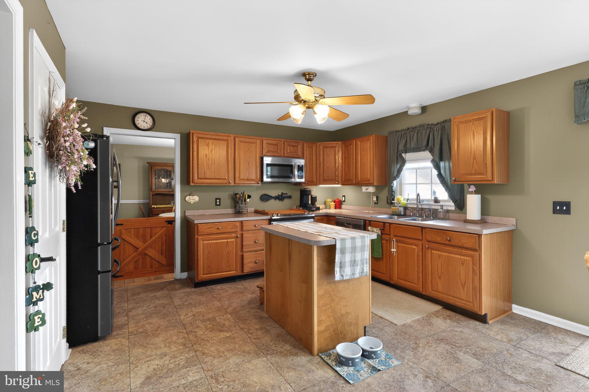 MANSION FARMS - Residential