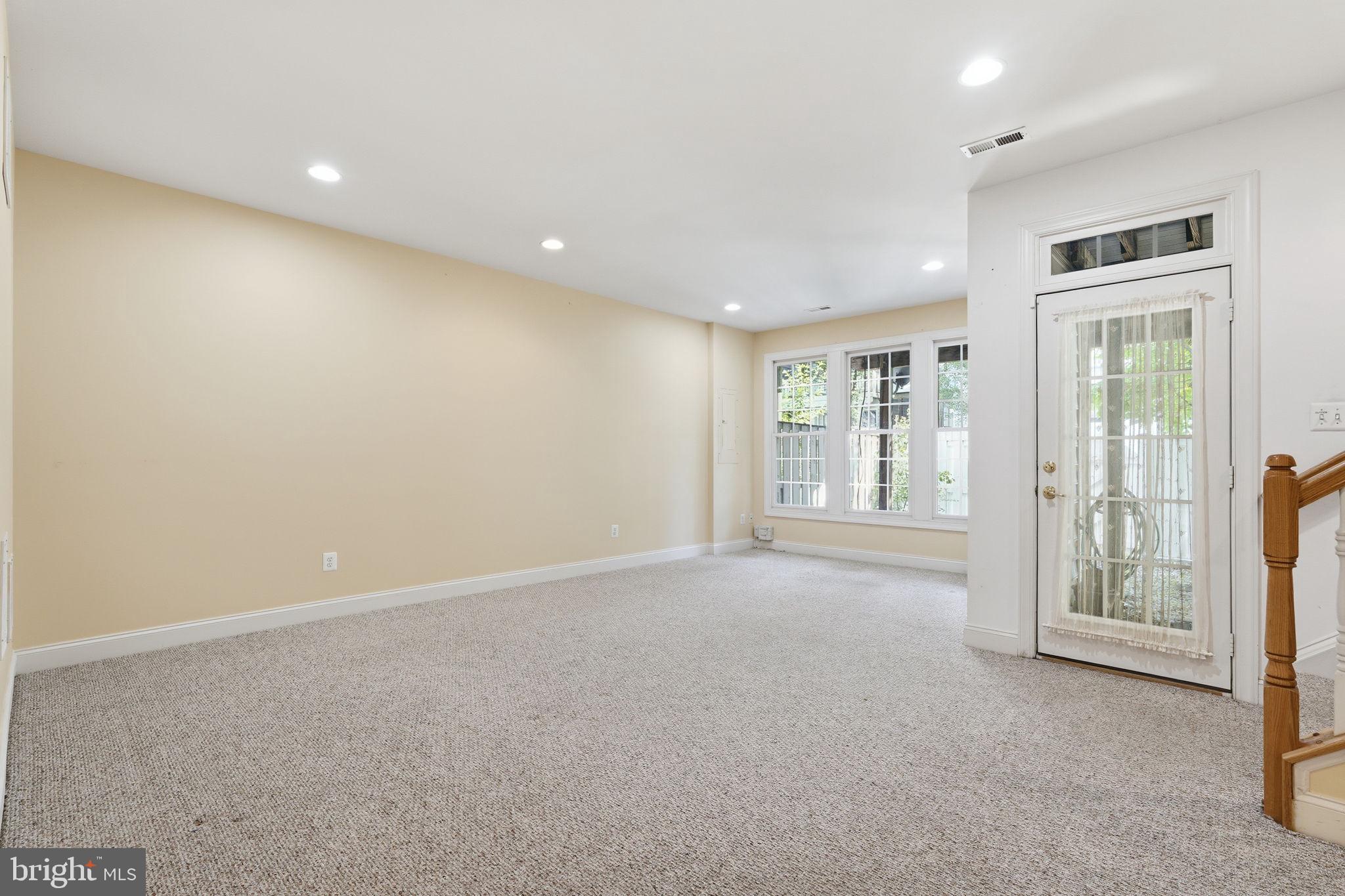 PIEDMONT SOUTH - Residential