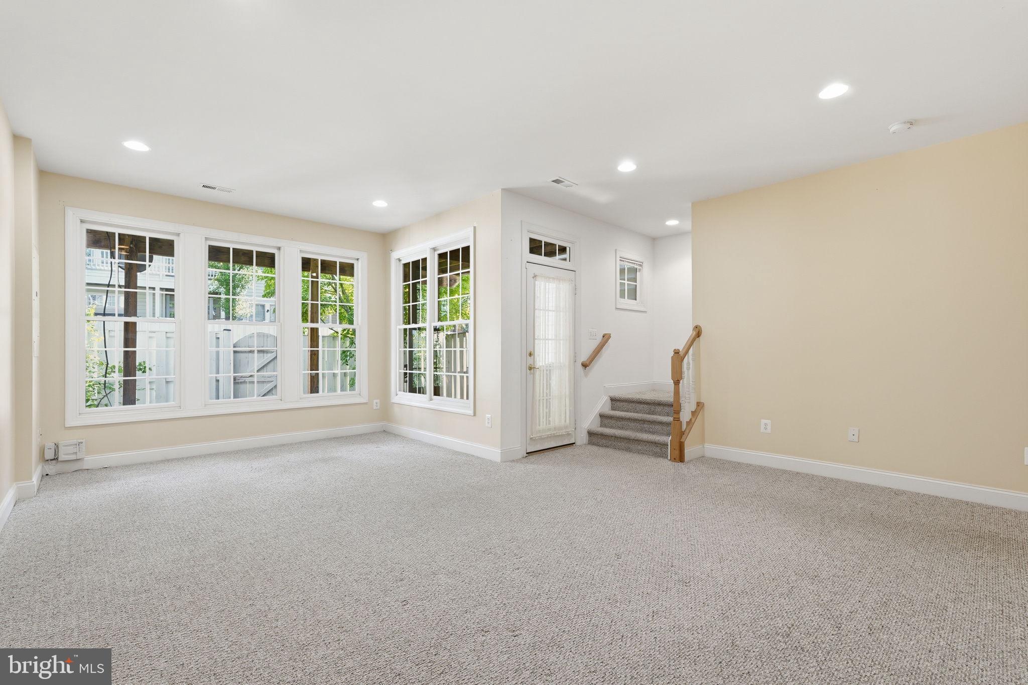 PIEDMONT SOUTH - Residential