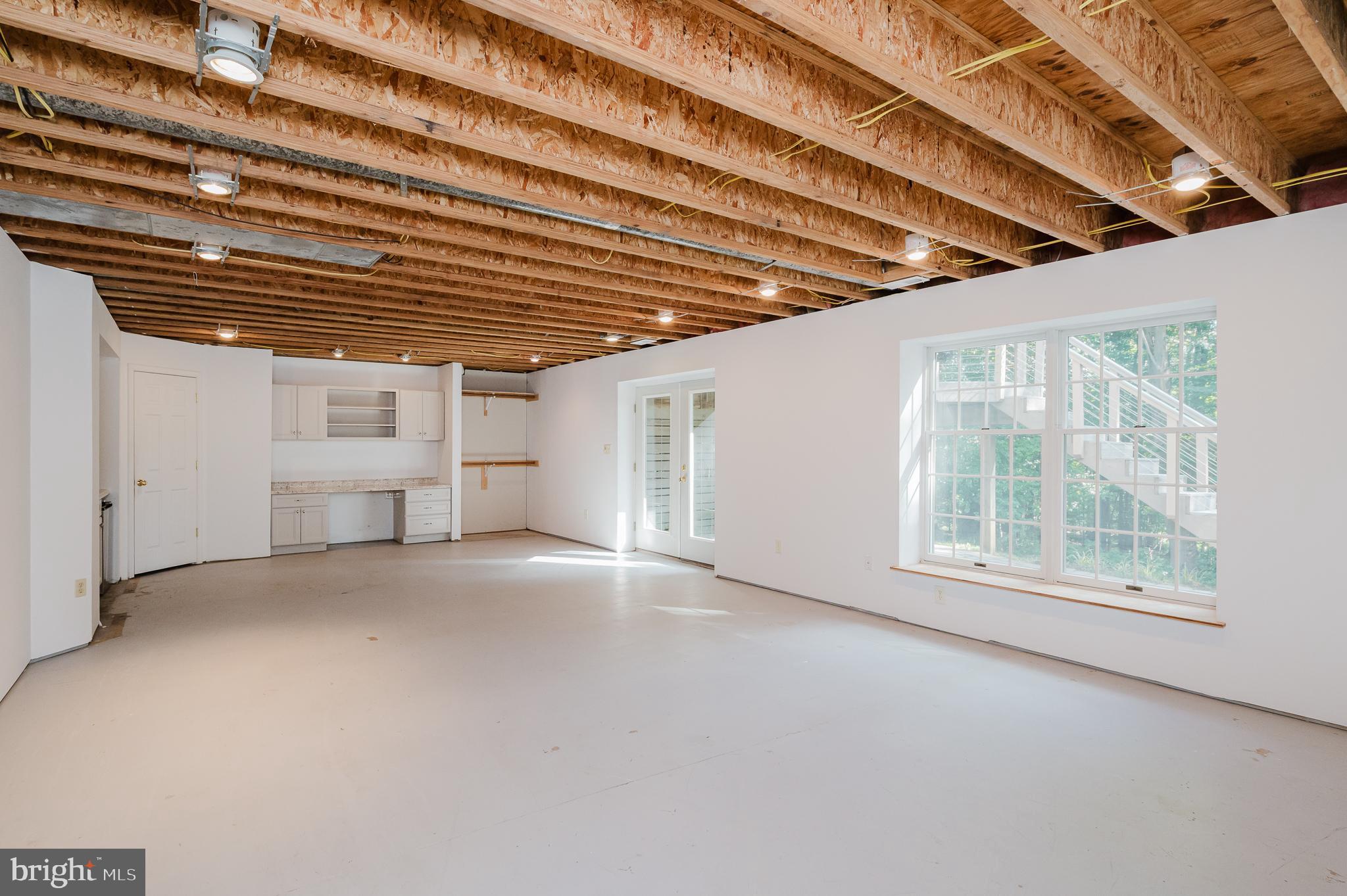 HAMPSTEAD - Residential